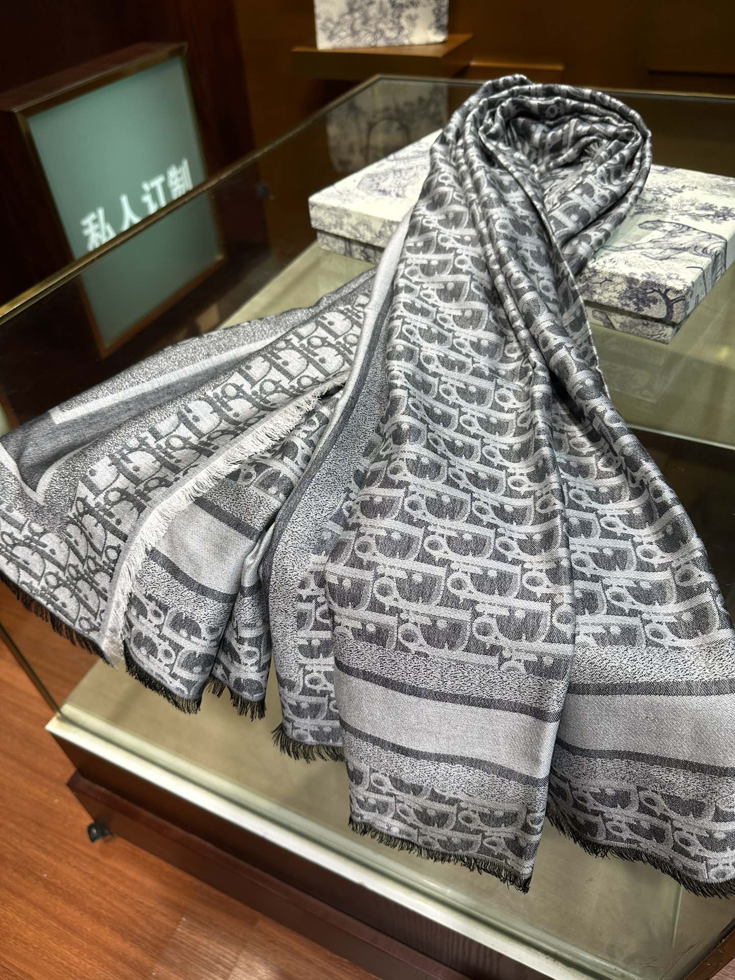 新✨✨😘👍Do最最新的专柜主打款【Do标志条形图案140】 💟 度假及日常都非常好搭配的款😍订单私流 】