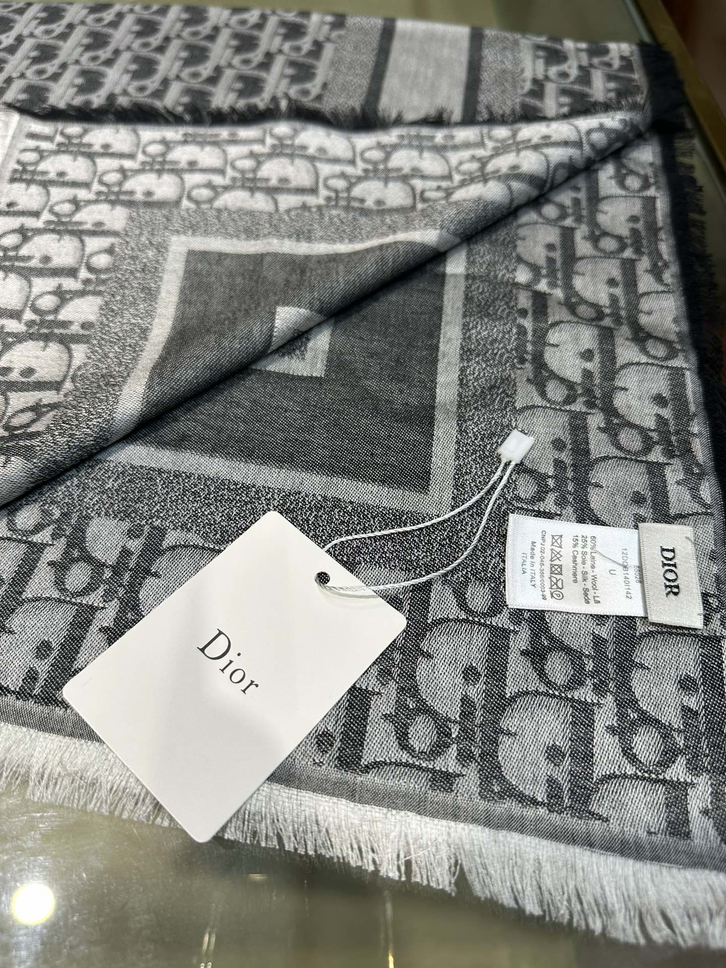 新✨✨😘👍Do最最新的专柜主打款【Do标志条形图案140】 💟 度假及日常都非常好搭配的款😍订单私流 】