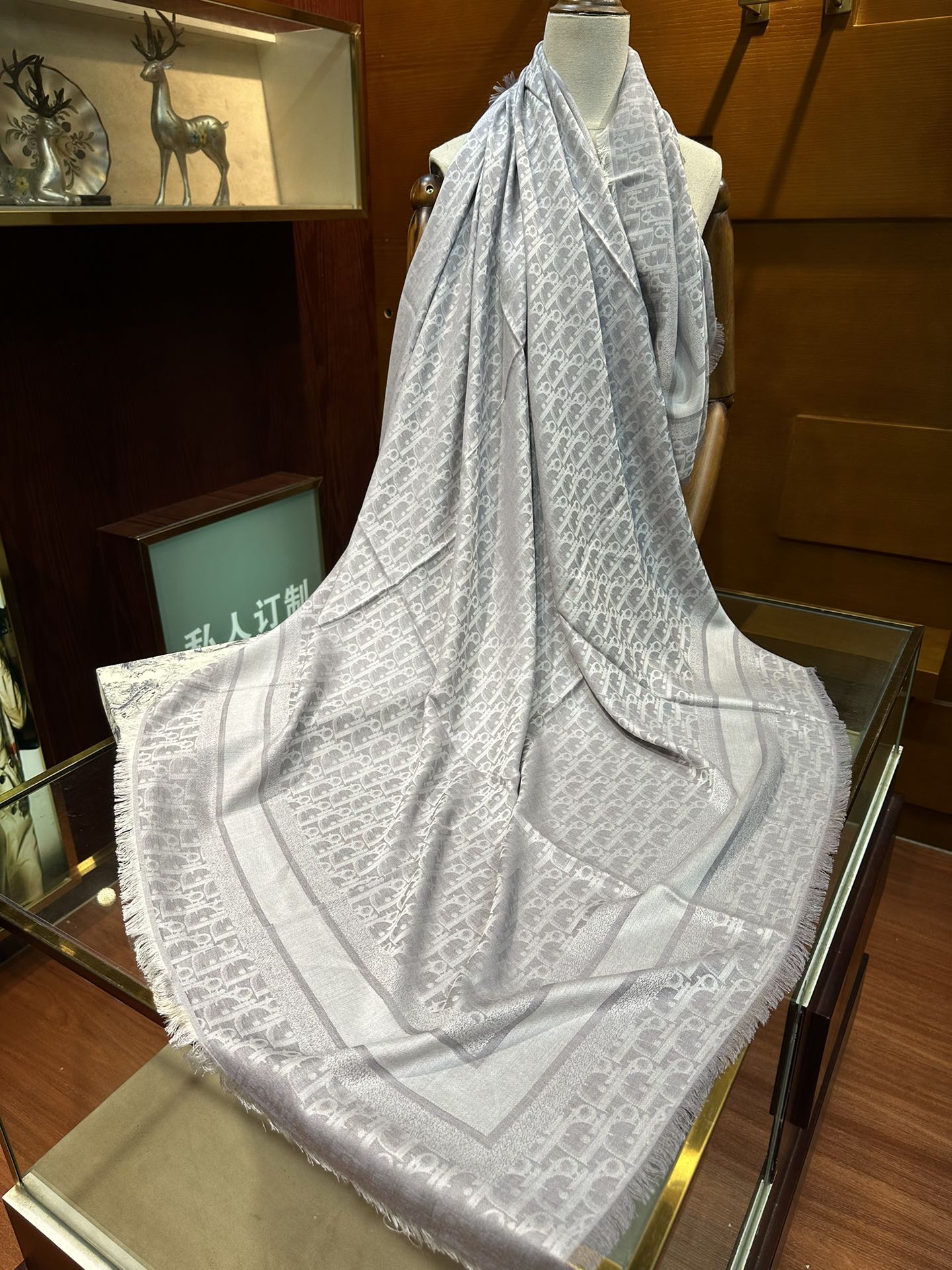 ，新✨✨😘👍Do最最新的专柜主打款【Do标志条形图案140】 💟 度假及日常都非常好搭配的款😍订单私流 