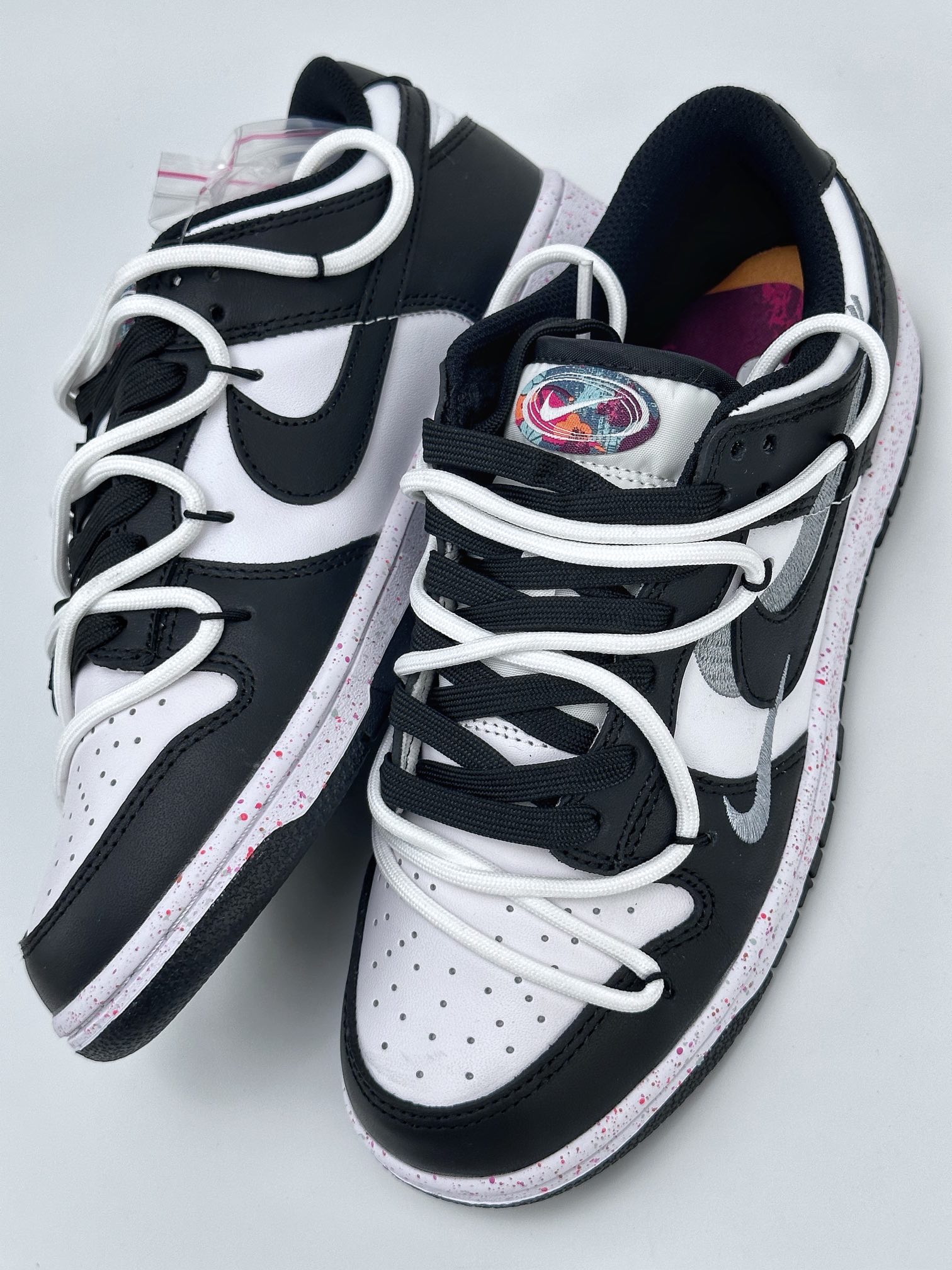 Nike SB Dunk Low 黑白泼墨 FD4623-131