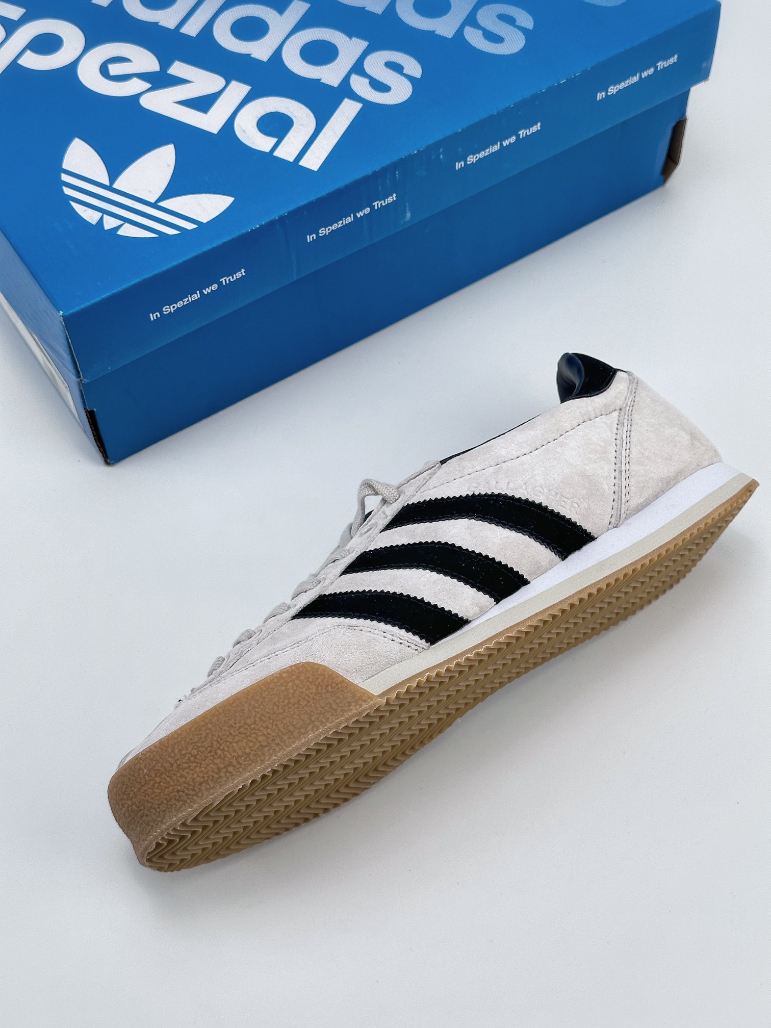 Liam Gallagher x adidas Spezial LG2 SPZL classic low-top sports casual shoes GW3812