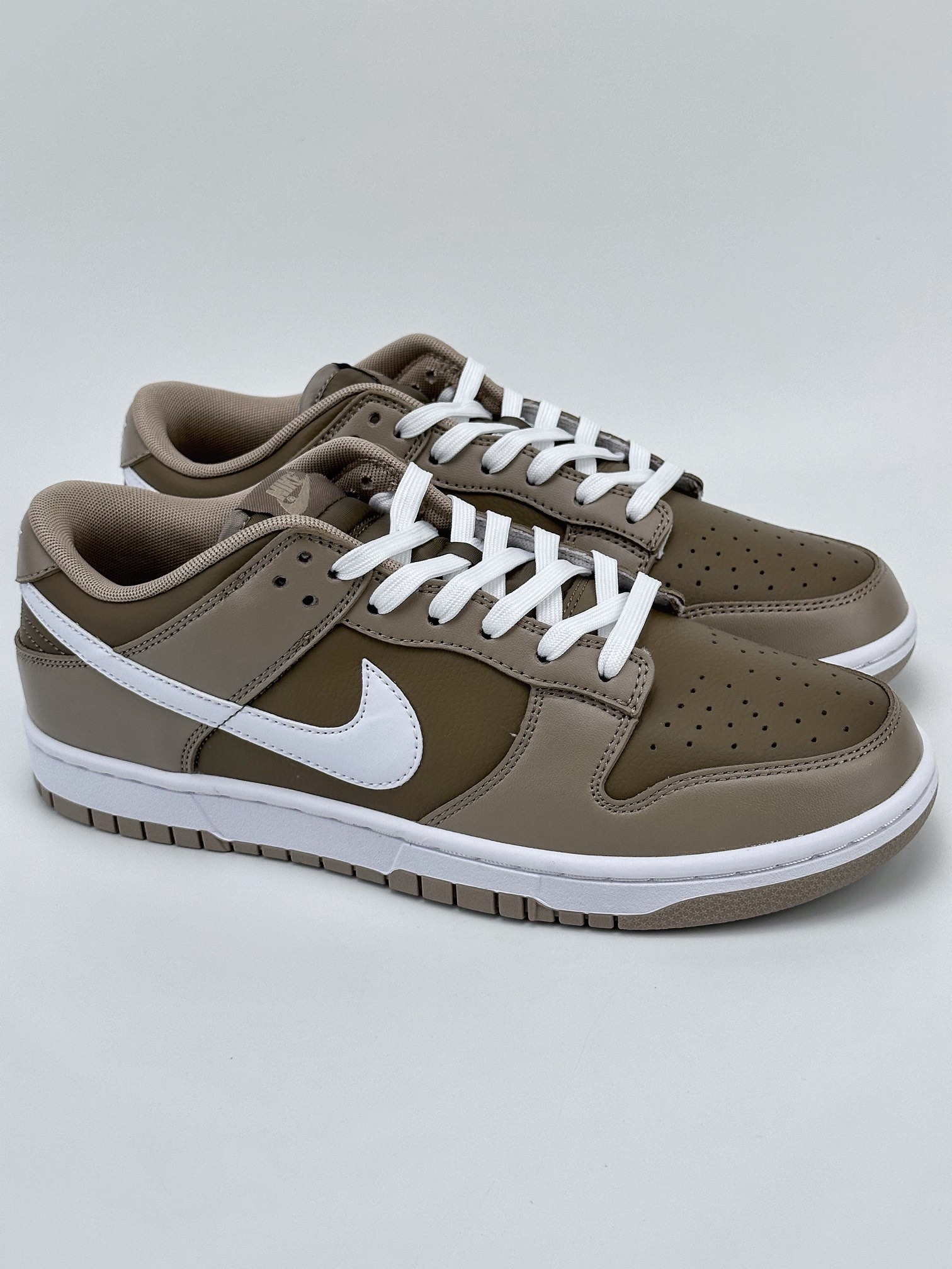 NIKE SB Dunk Low ”judge grey”卡其棕 DJ6188-200