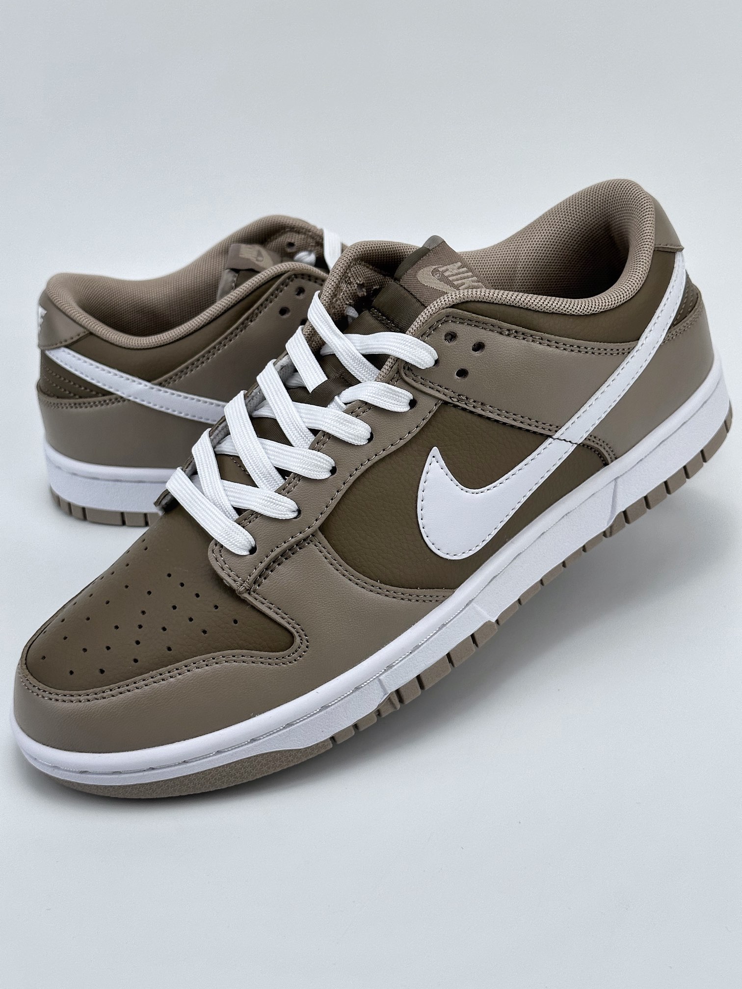 NIKE SB Dunk Low ”judge grey”卡其棕 DJ6188-200