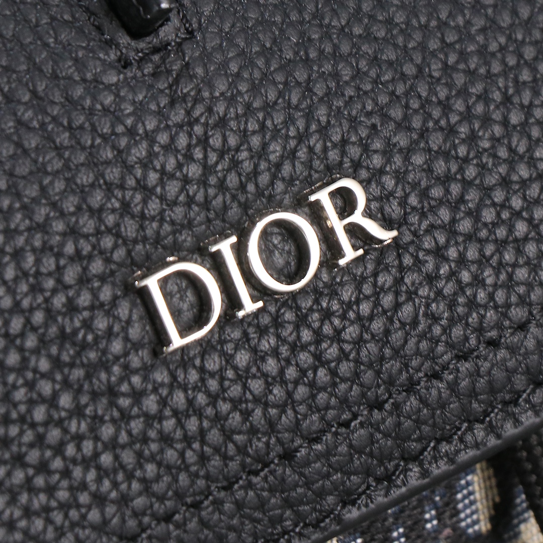 市场最高版本，欢迎对比 （点击长按翻译） MOTION 백팩 베이지 & 블랙 Dior Oblique 자카드 & 블