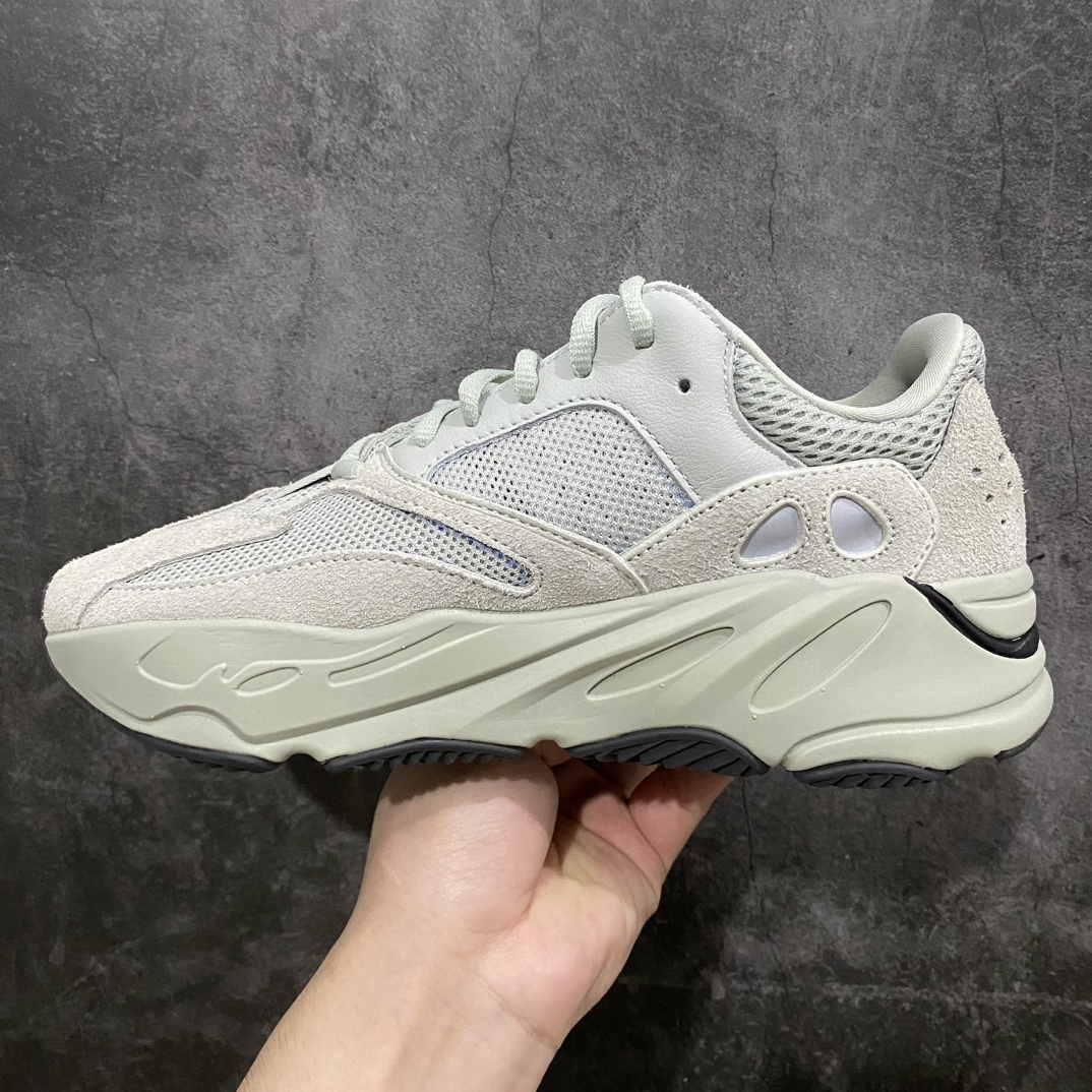 LW version Yeezy 700 Salt EG7487