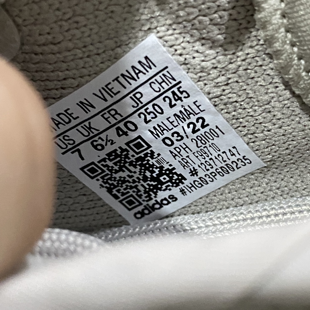 图片[5]-【LW版本】Yeezy350 V2 Sesame 芝麻 F99710n市场第一梯队 高端零售首选品质不翻车n原鞋原厂数据材料开发国内知名一线大厂出品目前市面天花板品质 原装巴斯夫\”BASF\” 原料 尺码：36-48-莆田鞋批发中心