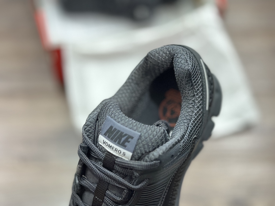 Nike Zoom Vomero 5 网面透气复古 休闲鞋 BV1358-002