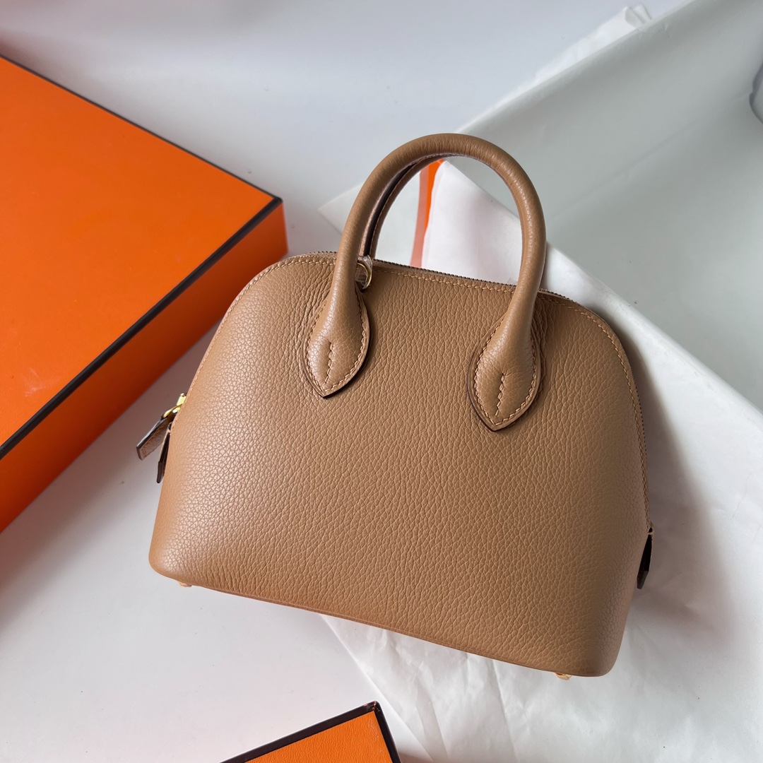 Hermès Hermes entry-level Mini bolide 20cm chevre imported goatskin top craftsmanship fully stitched with wax thread 0M milk tea color gold buckl