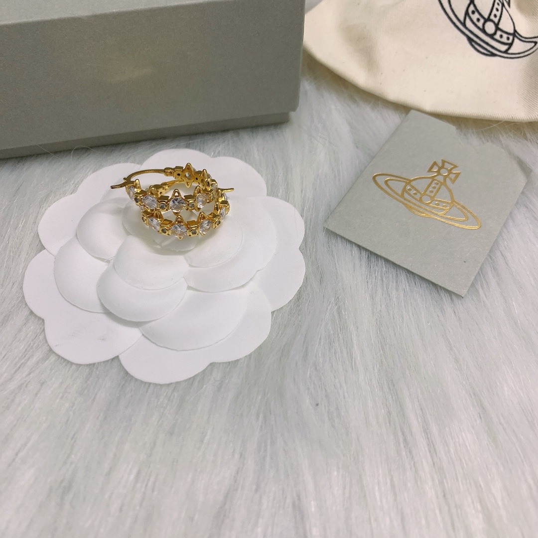 Vivienne Westwood 西太后多土星相连耳环，白金，黄金，玫瑰金三个色