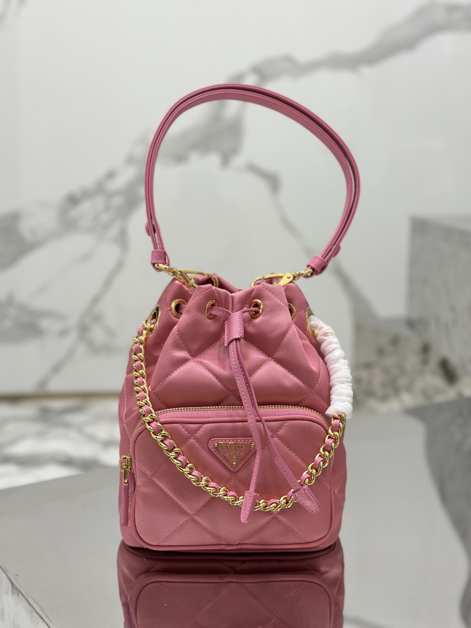 Prada Luxury Designer Handbag Shoulder Bag in fine calfskin
