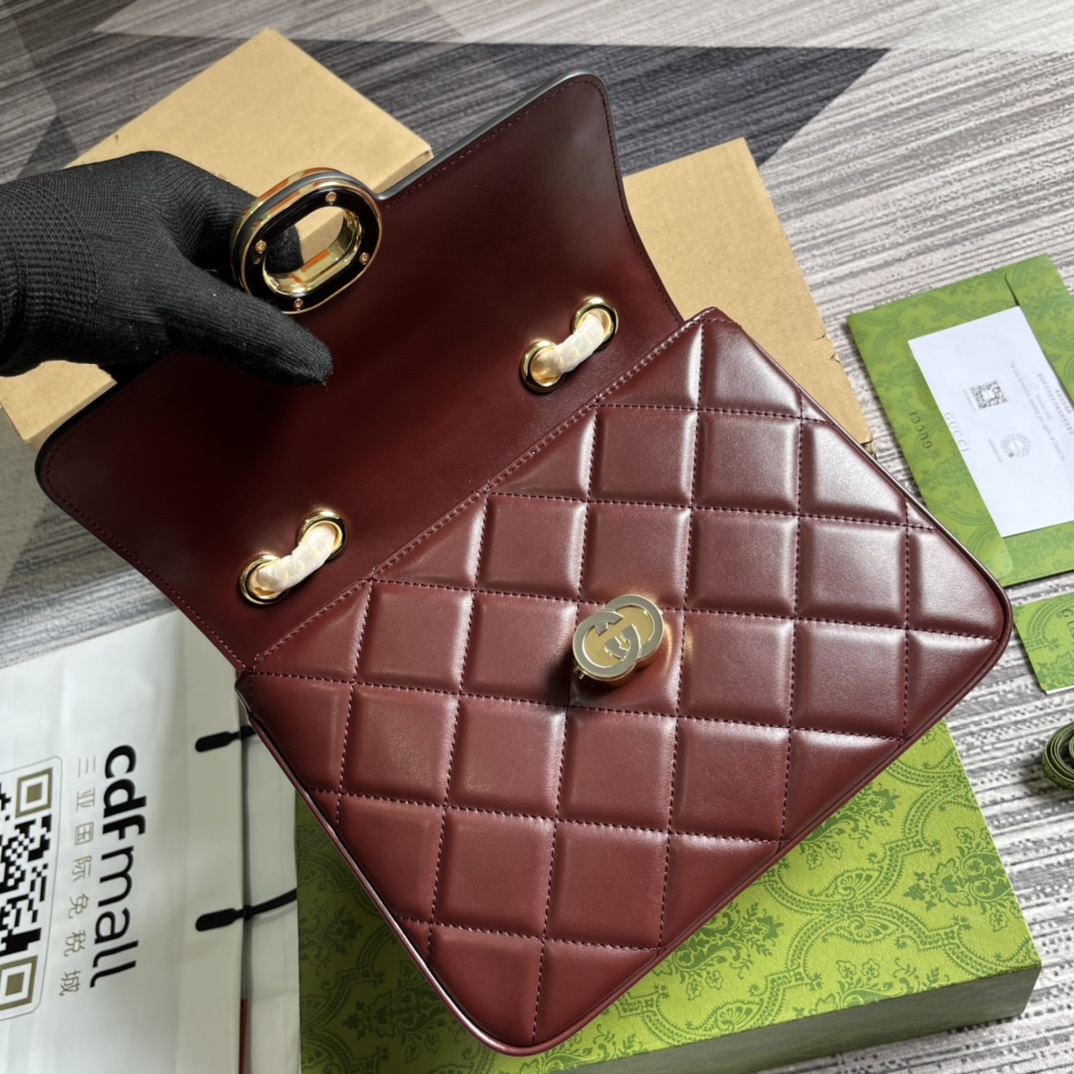 配全套包装️GucciDeco系列小号肩背包Gucci不断拓展自身视野以全新手法焕新演绎经典廓形和精致面