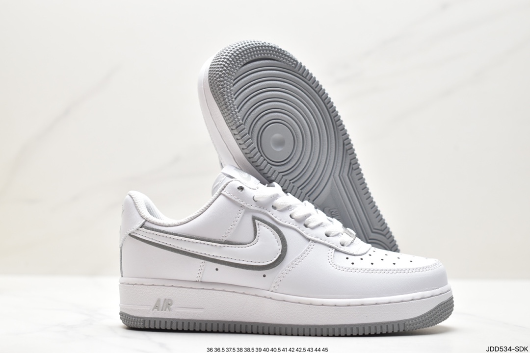 耐克Nike Air Force 1 Low 空军一号低帮百搭休闲运动板鞋 DX5805-100