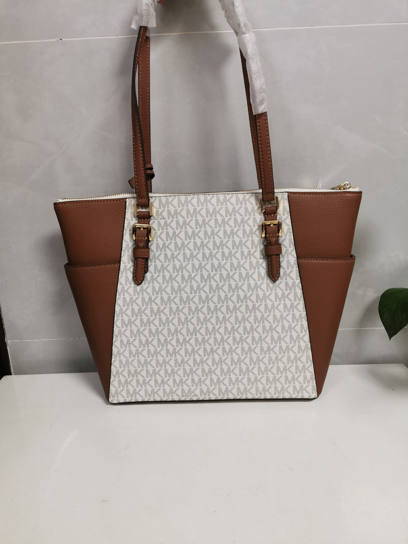 Michael Kors Mk 新款耳朵购物袋荔枝纹牛皮，托特包