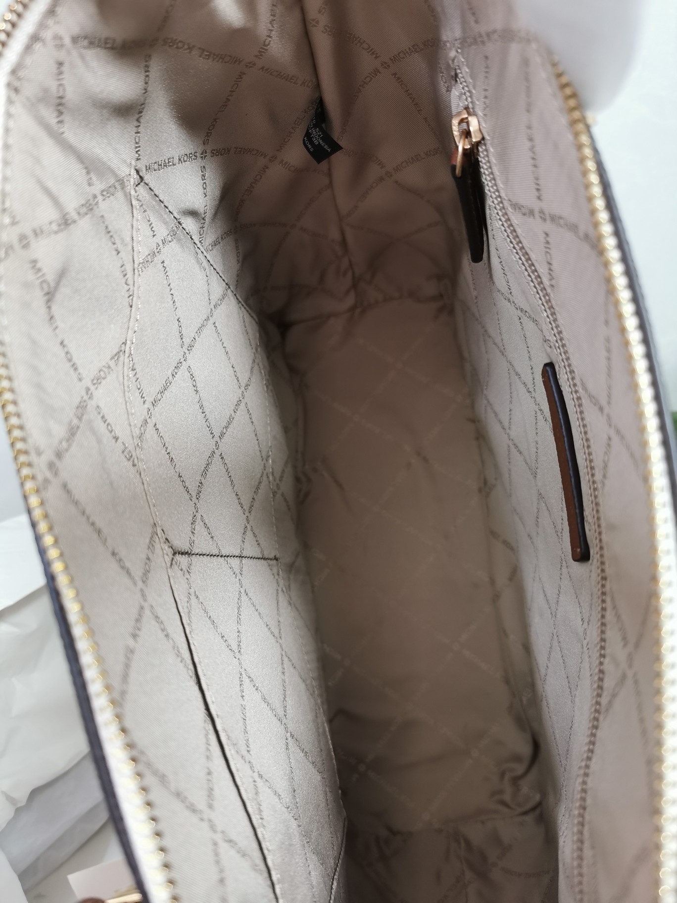 Michael Kors Mk 新款耳朵购物袋荔枝纹牛皮，托特包