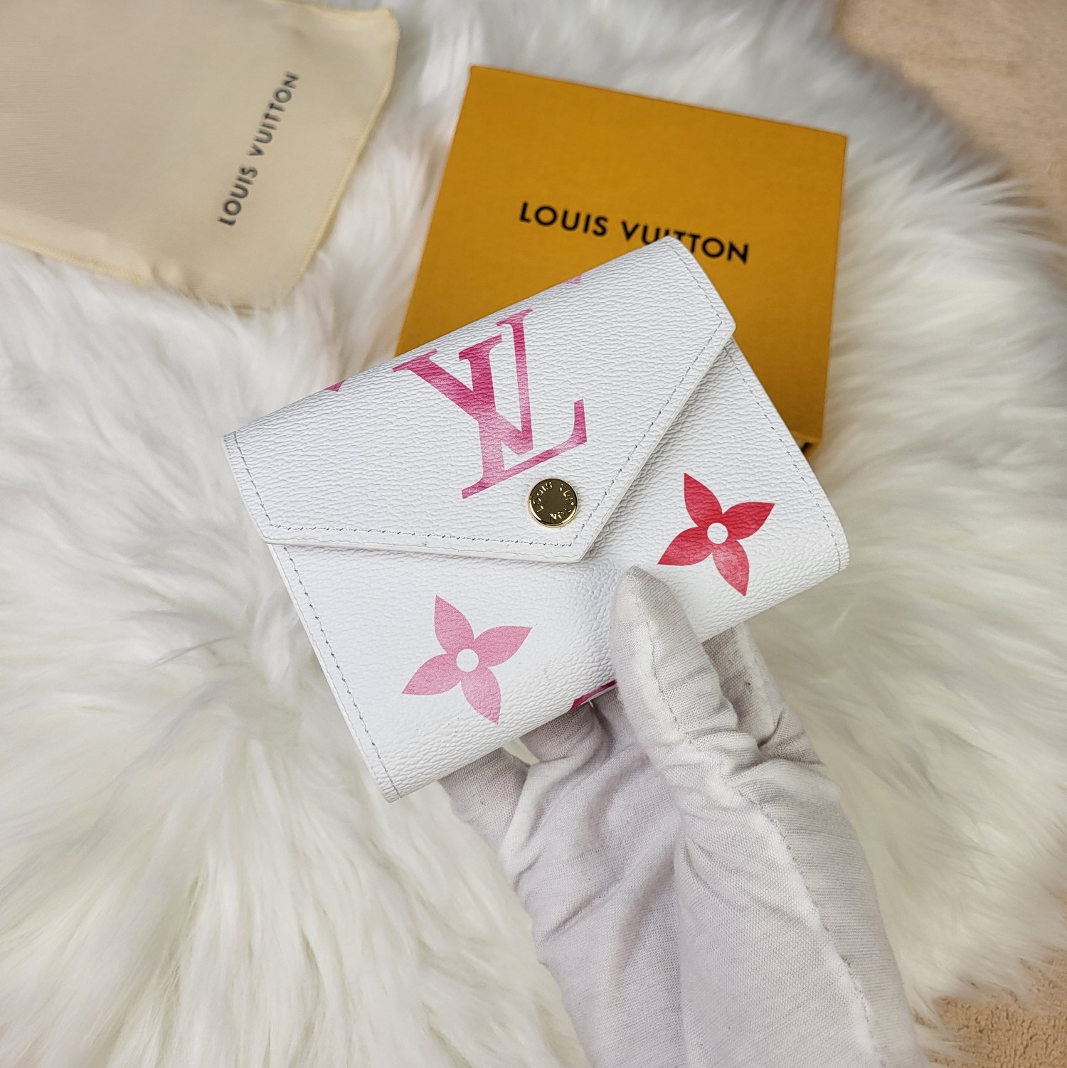 Monogram Victorine Wallet - Interior