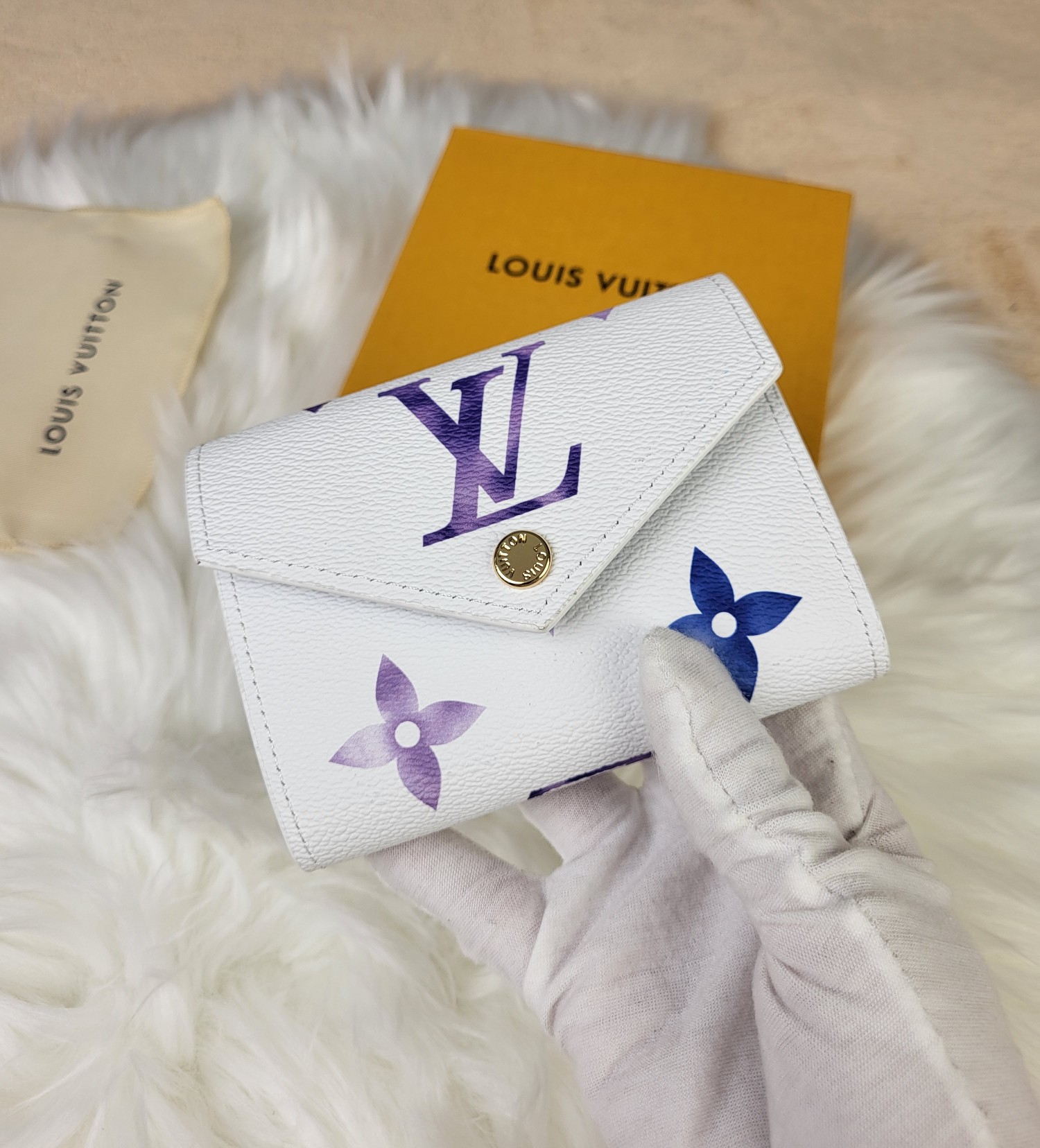 Monogram Victorine Wallet - Canvas Detail