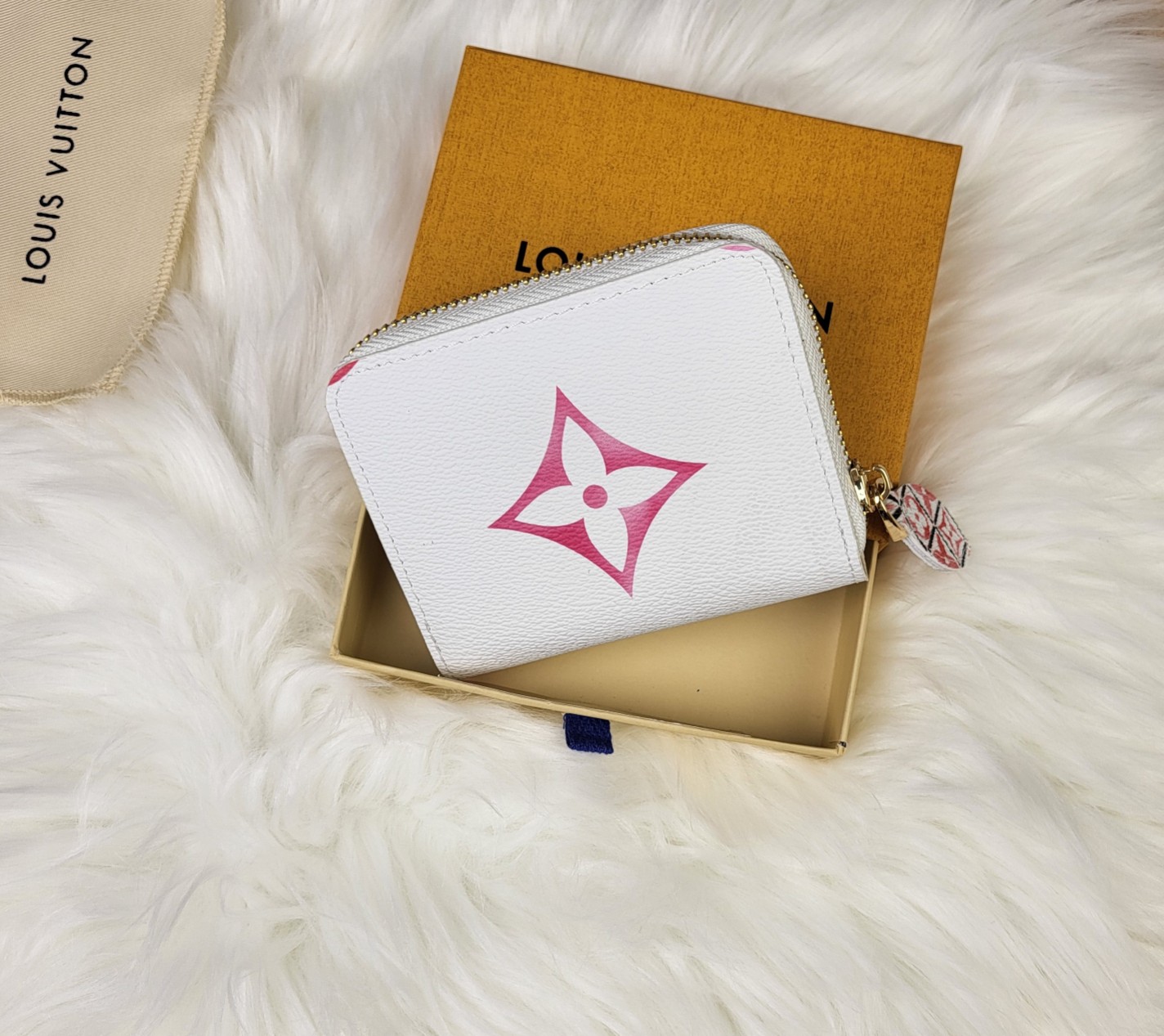 Resort Collection Zip Coin Purse - Open View