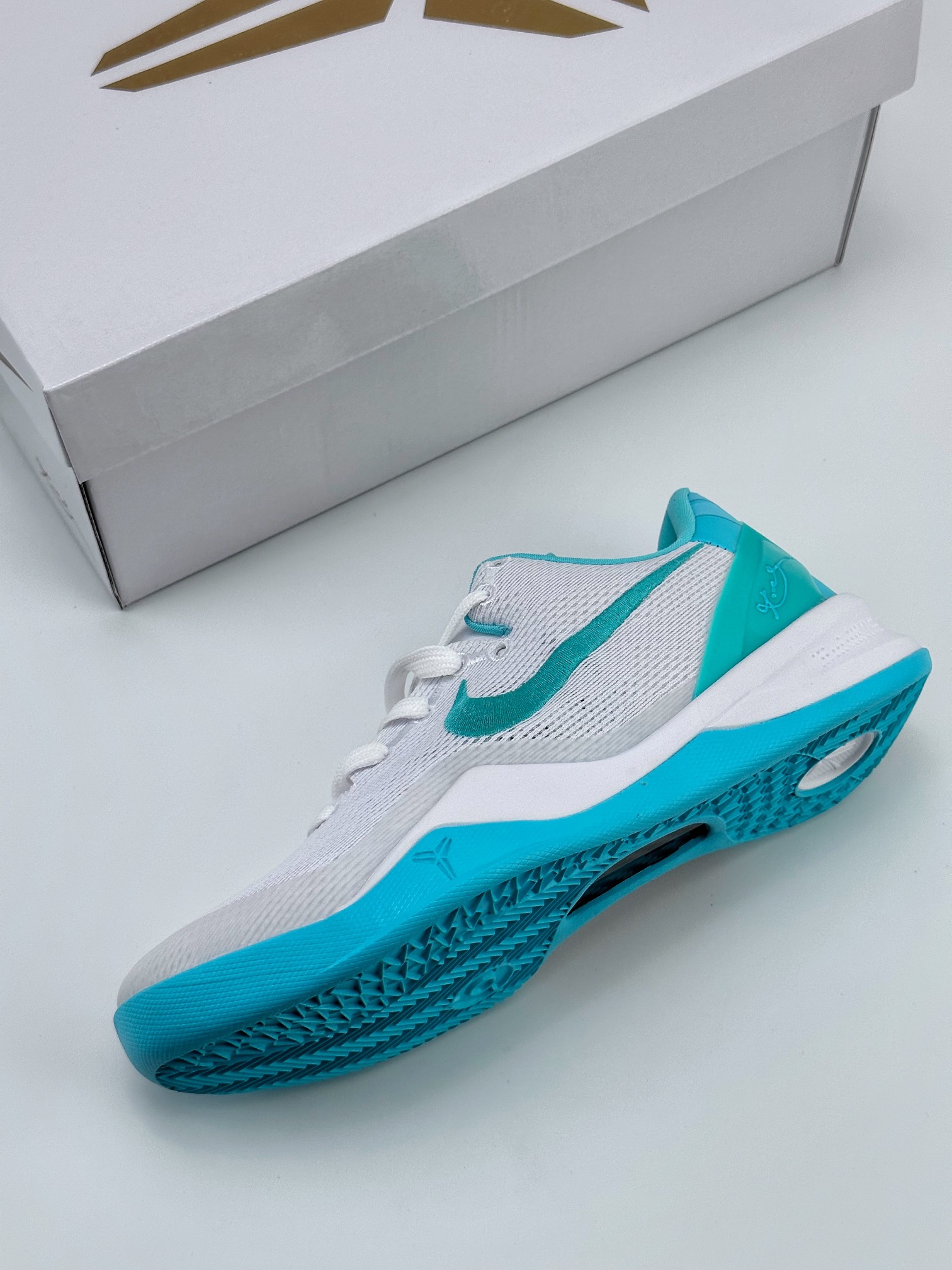 [BOSS版]NIKE KOBE 8 EASTER 科比八代 FQ3549-101