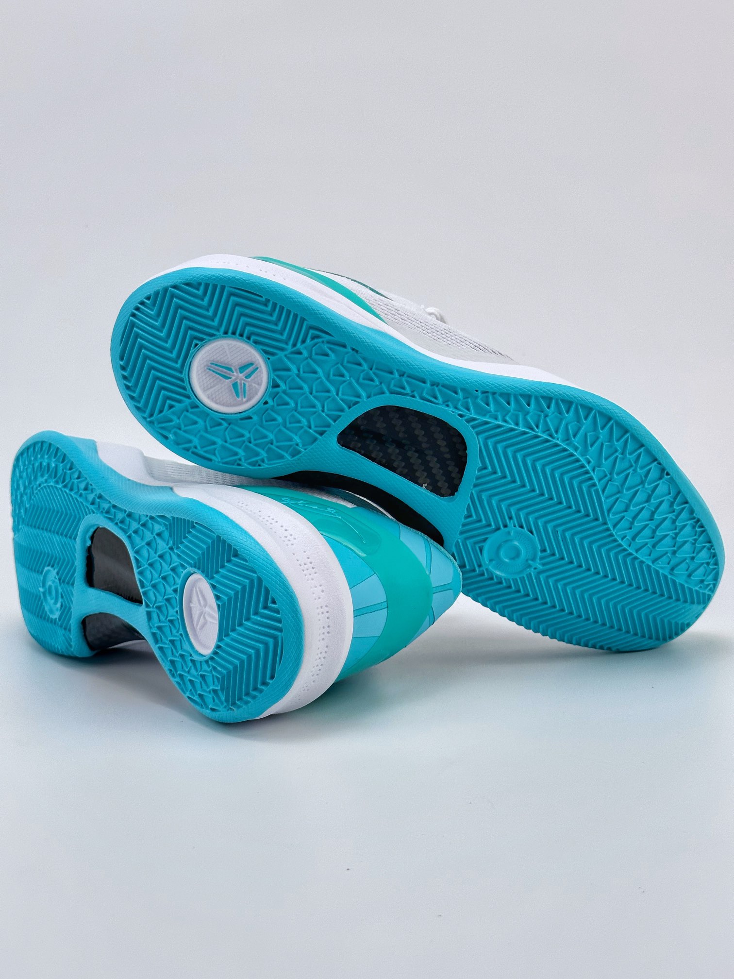 [BOSS版]NIKE KOBE 8 EASTER 科比八代 FQ3549-101