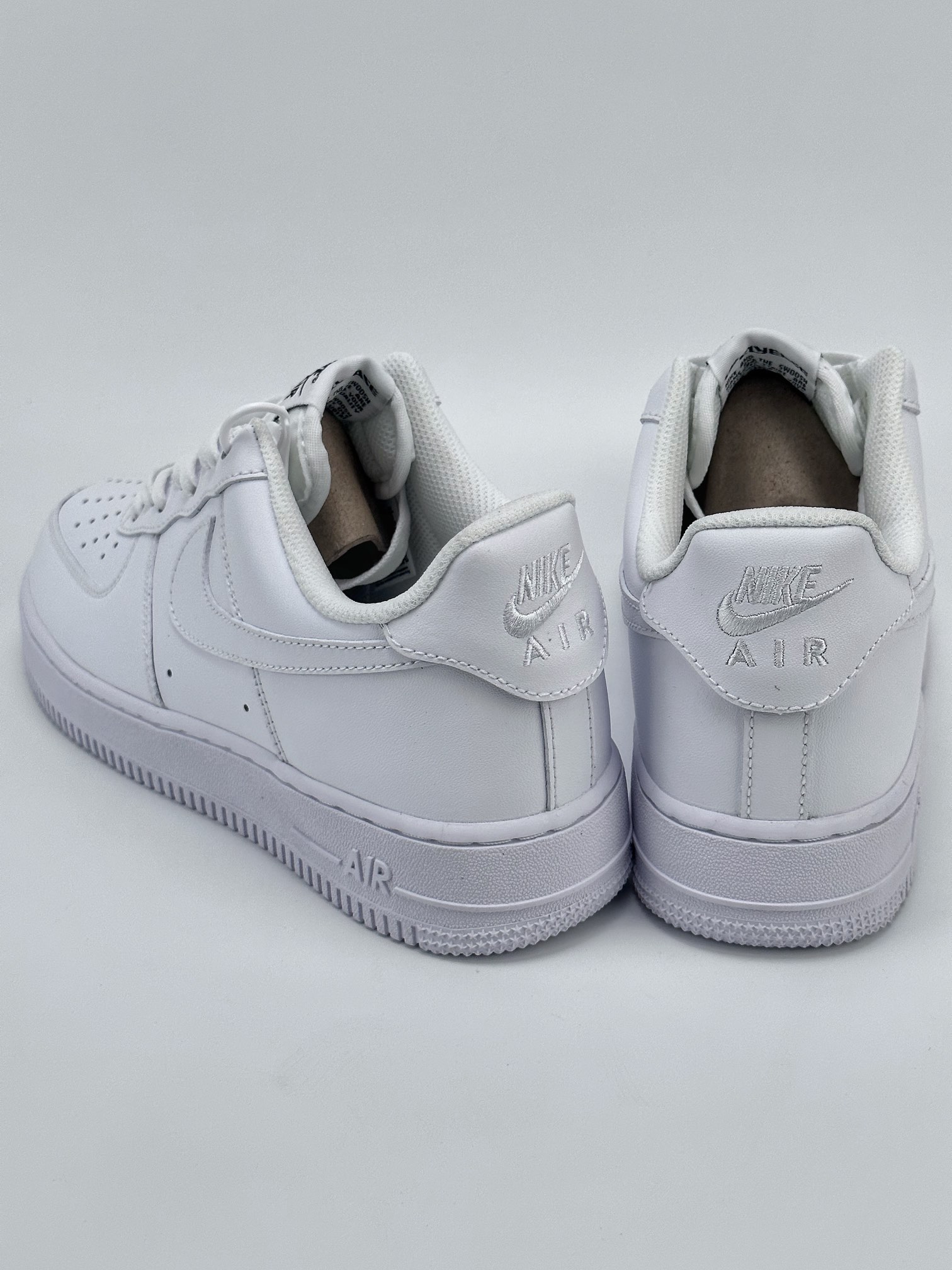 Nike Air Force 1 Low 07 FlyEase FD1146-100