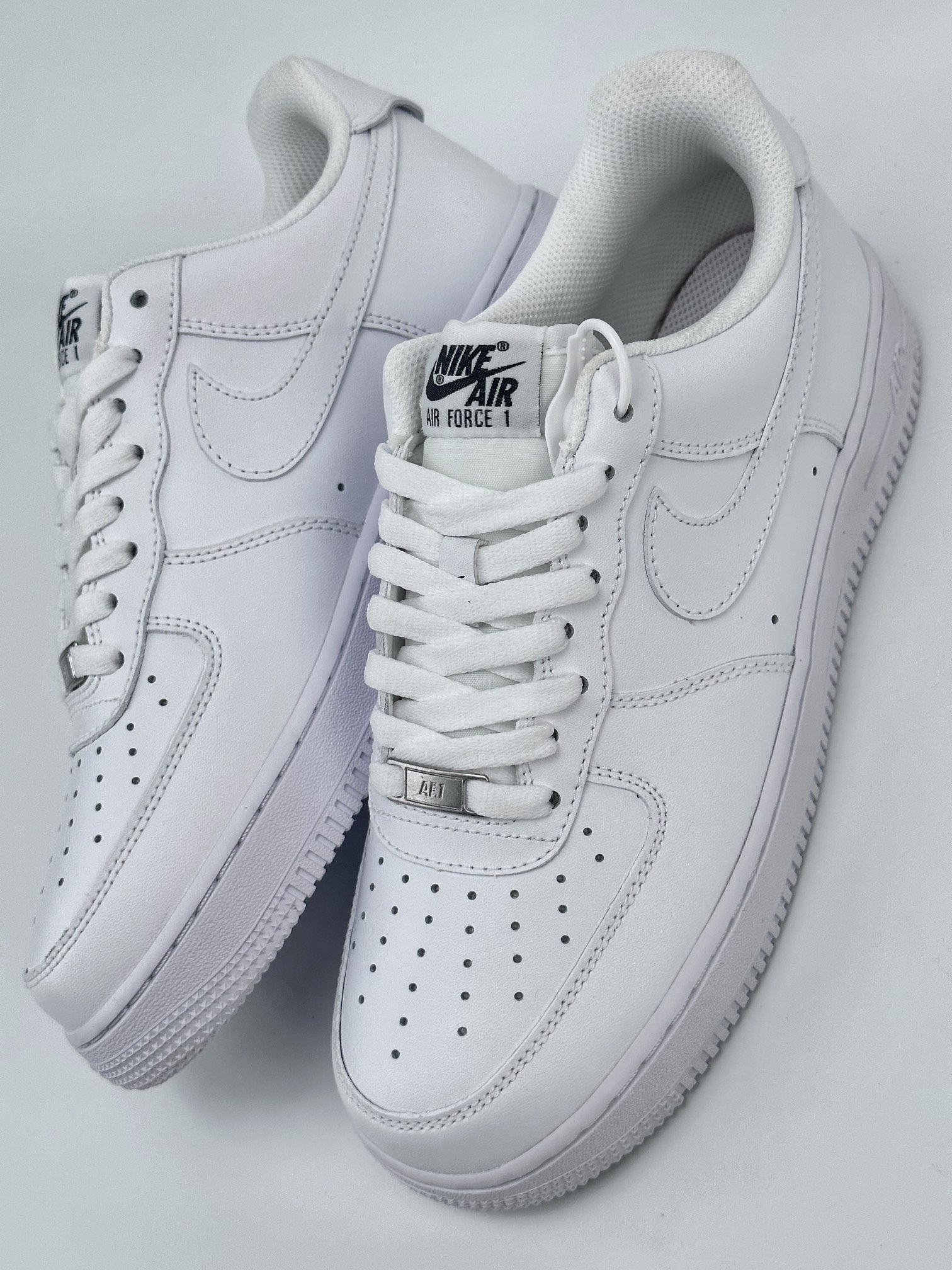 Nike Air Force 1 Low 07 FlyEase FD1146-100