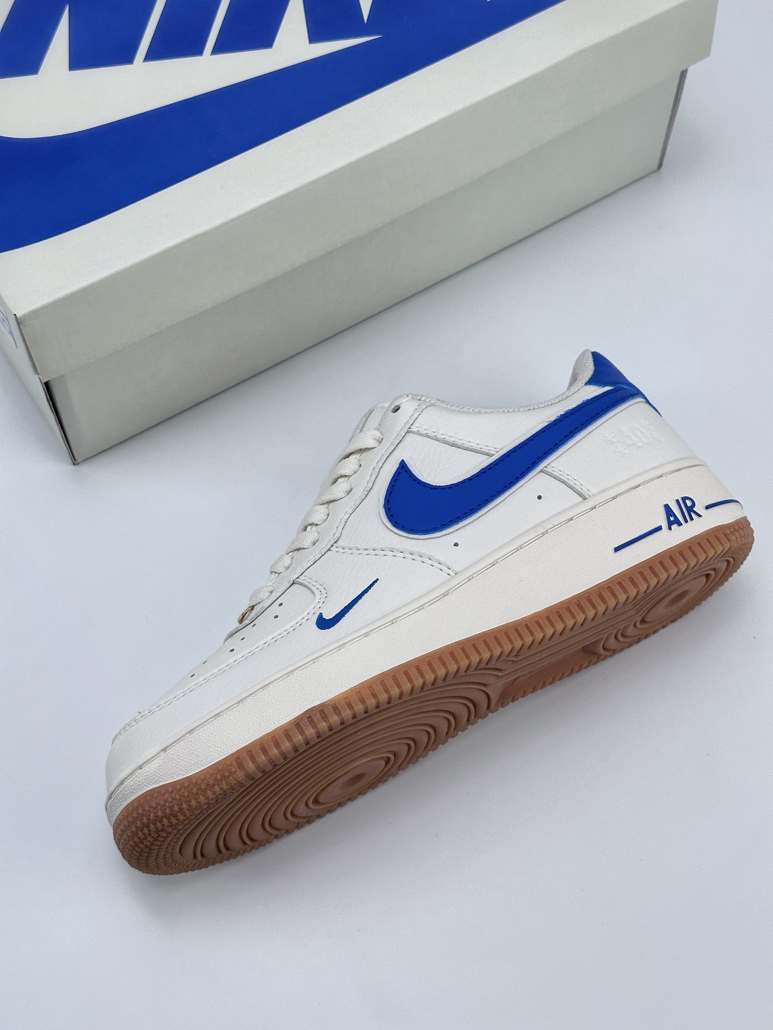 Nike Air Force 1 Low 07 40周年生胶白宝蓝 WA0531-302