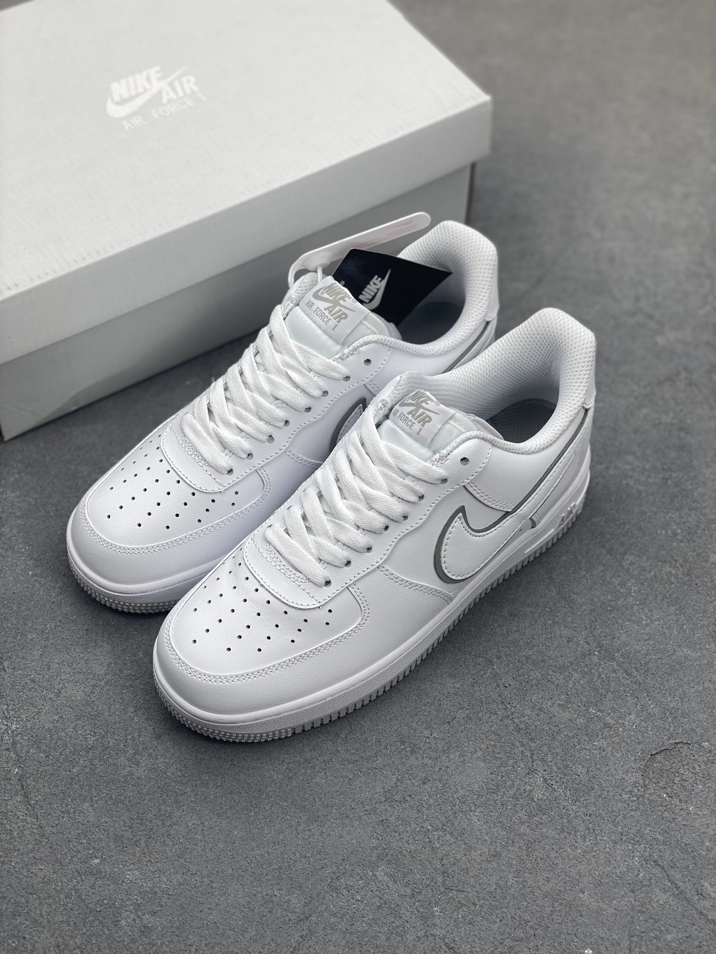 Nike Wmns Air Force 1 '07 White/Noble Red Leather Casual Sneakers 9 i1691099455 7272 7