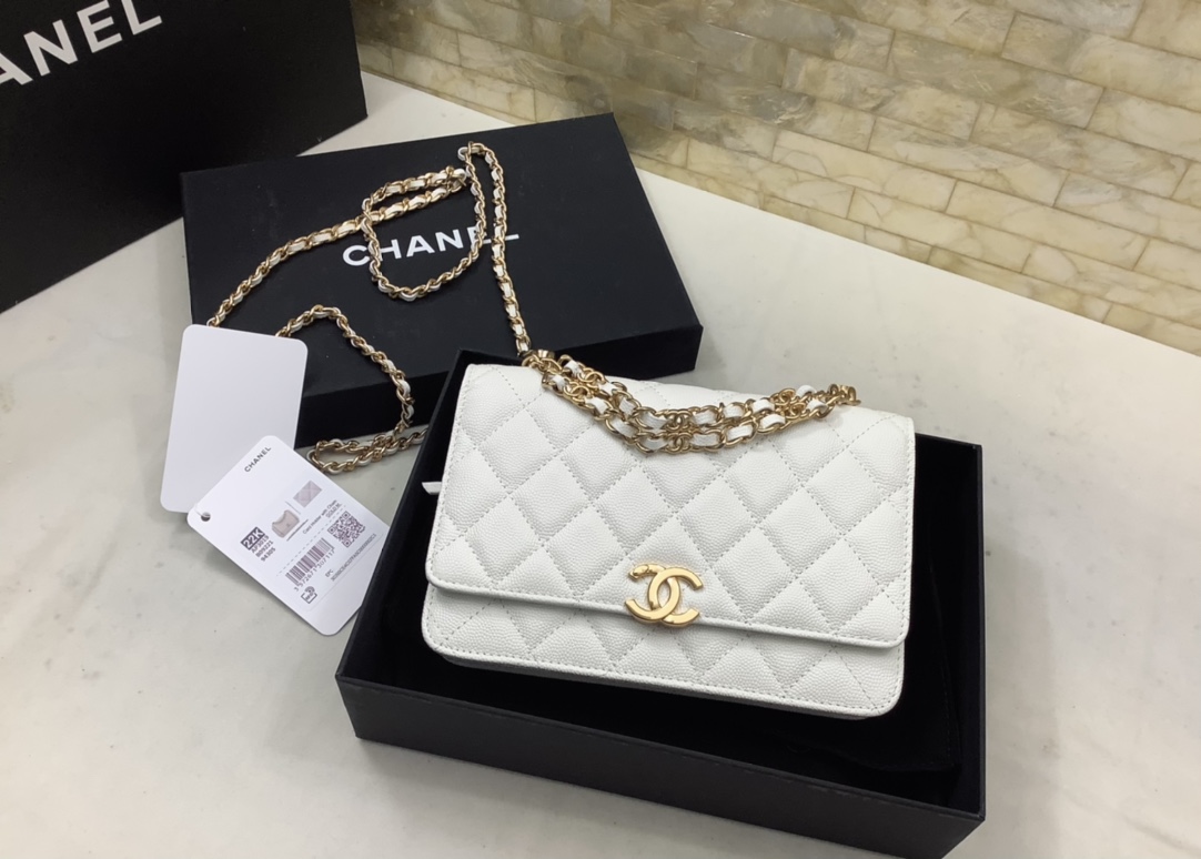 Chanel Bolsos cruzados y bandoleras Cuero de vaca