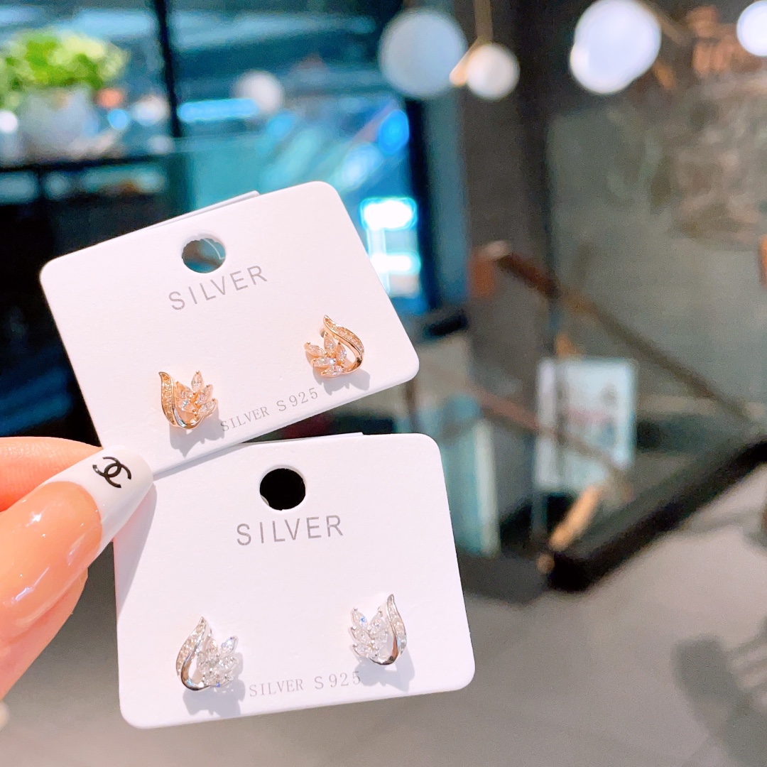 フレッシュファインシルバーイヤリングゴールド 親友へのプレゼント