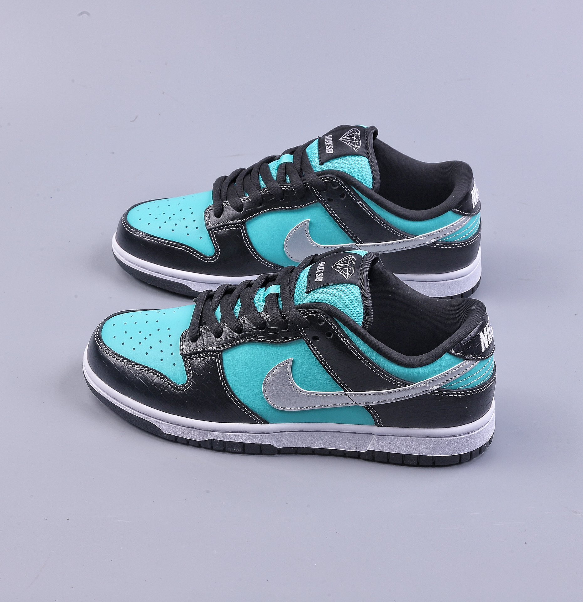 360 S2 Nk Dunk SB Diamond "Tiffany" 钻石薄荷绿 低帮运动休闲板鞋 304292-402