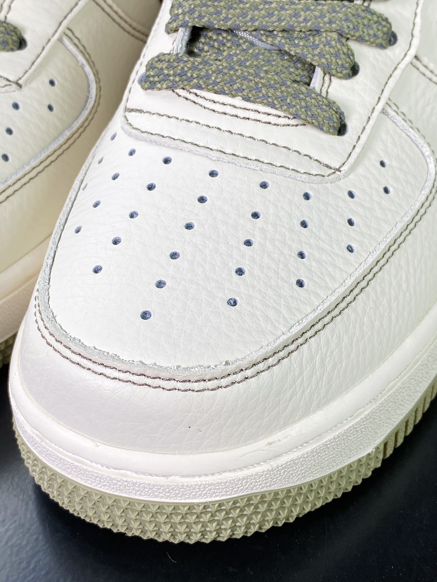 Air Force 1′07 Low”Milk White/Brown” Air Force One Sneakers “Leather Beige Olive Brown Reflective Stussy” UN1635-777