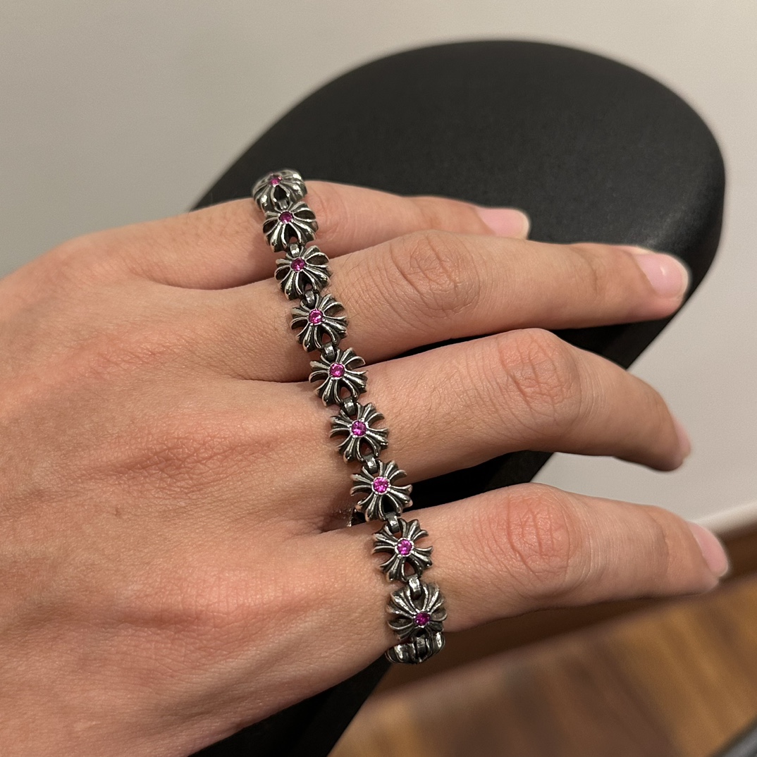 Bracelets & Bangles