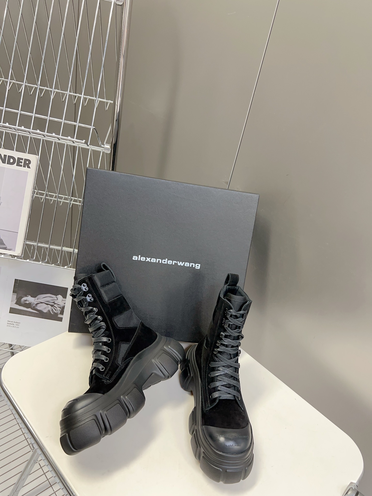 Alexanderwang压力山大王