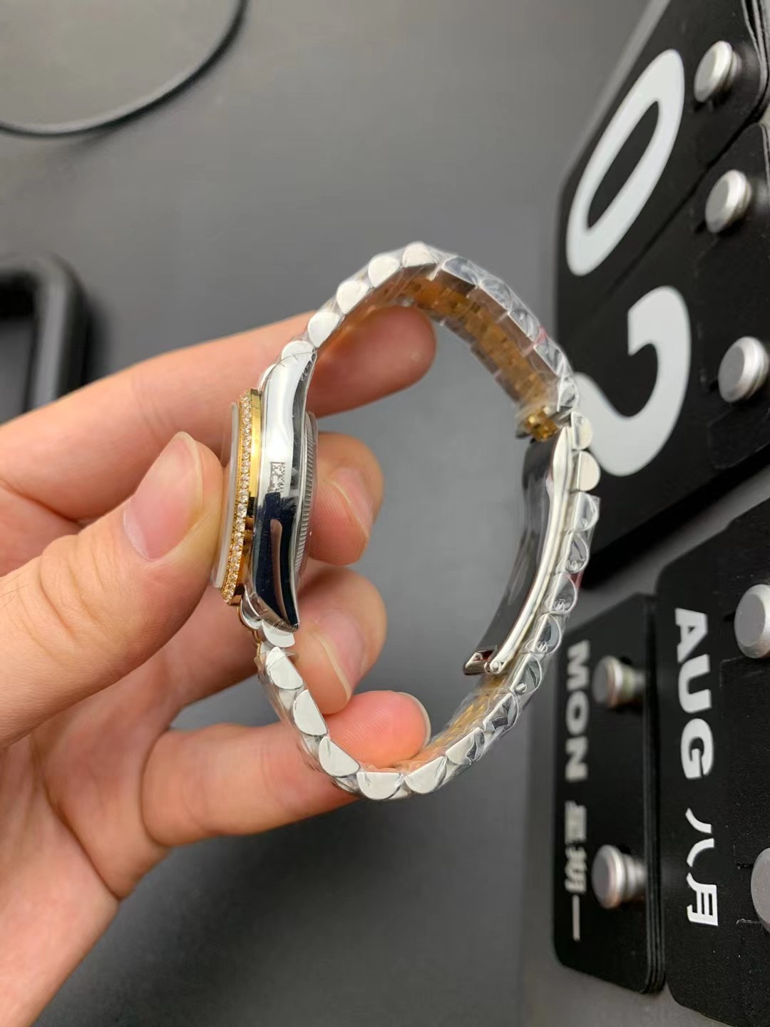 Rolex 金绿女日志