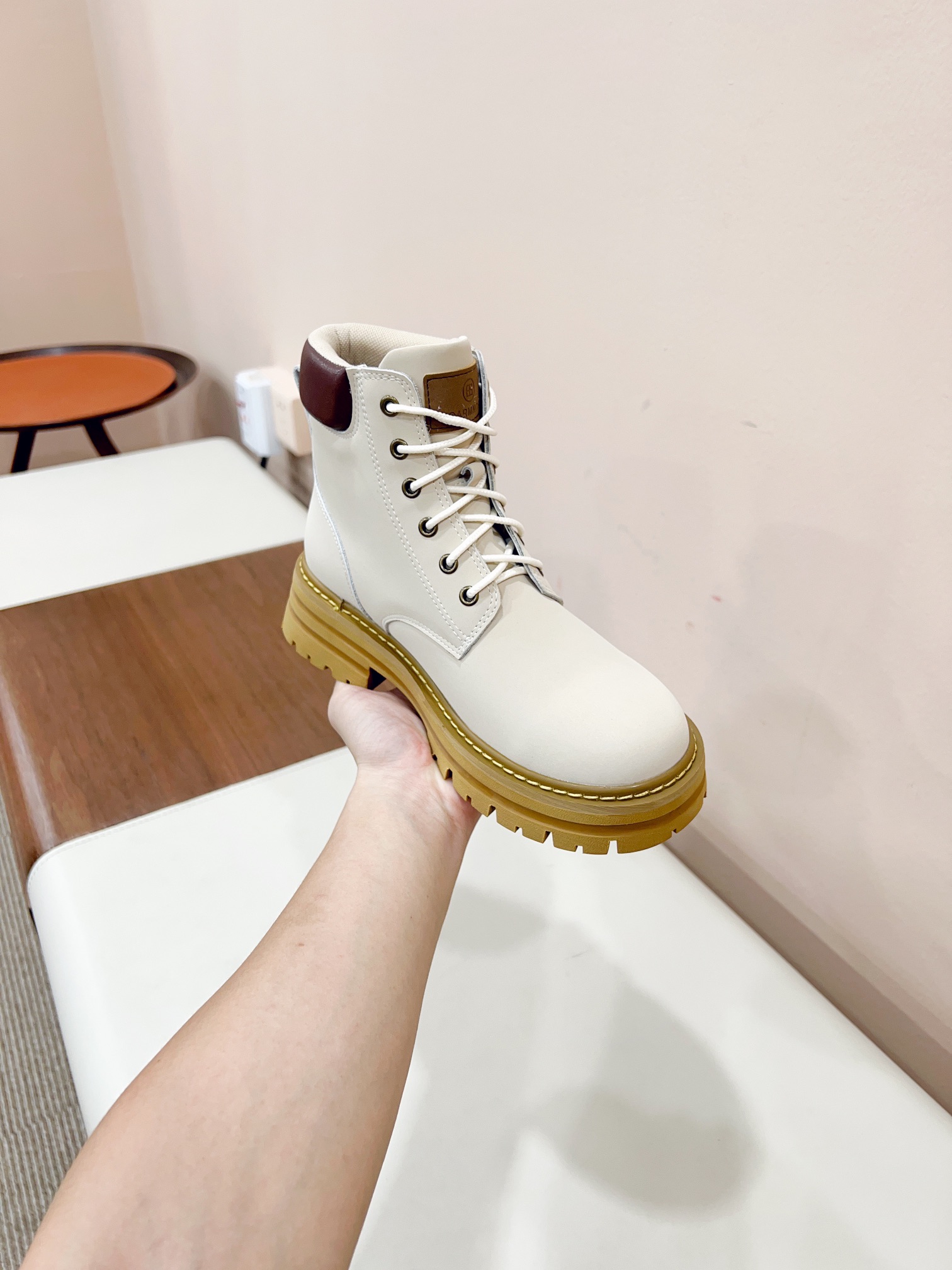 2022 Chrome Heart Crocodile Yellow Boots: Stylish and High-Quality Footwear Option - 图片 5