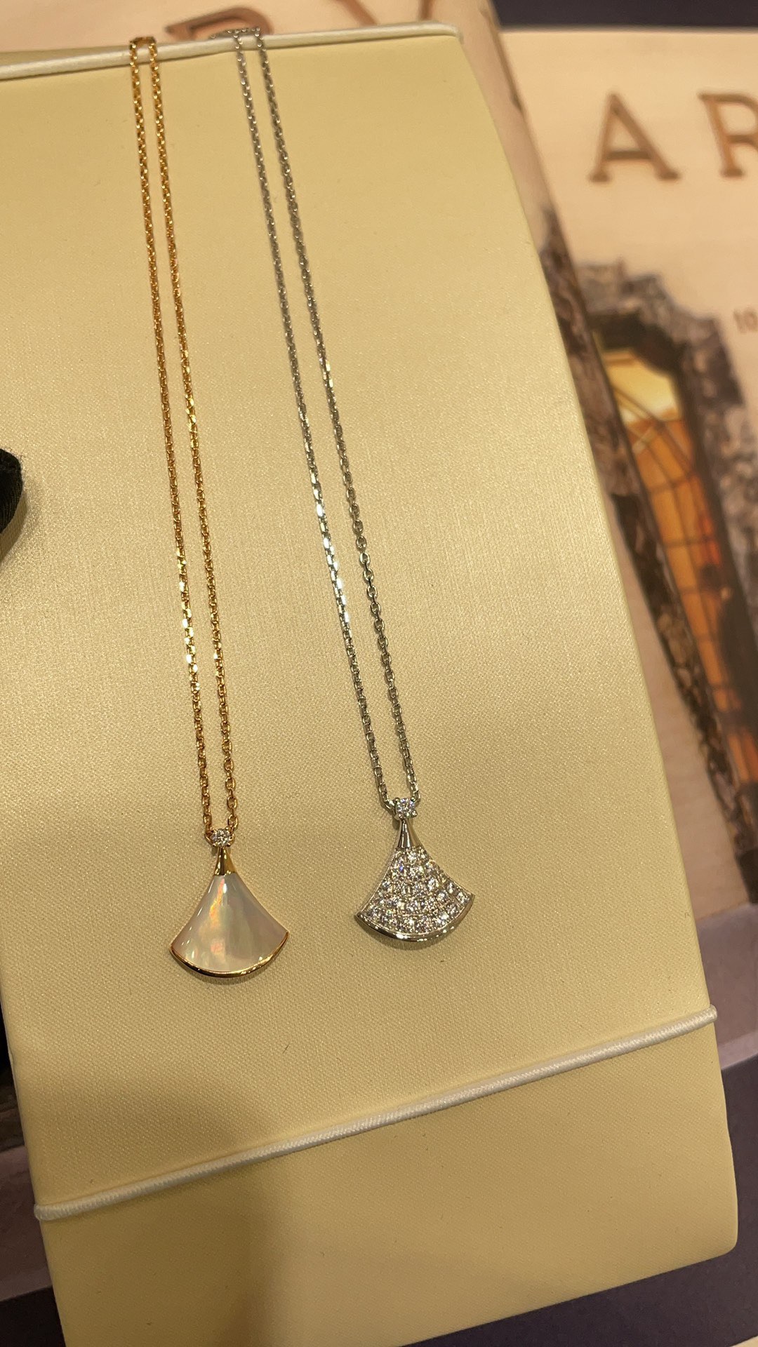 Bvlgari - Necklace