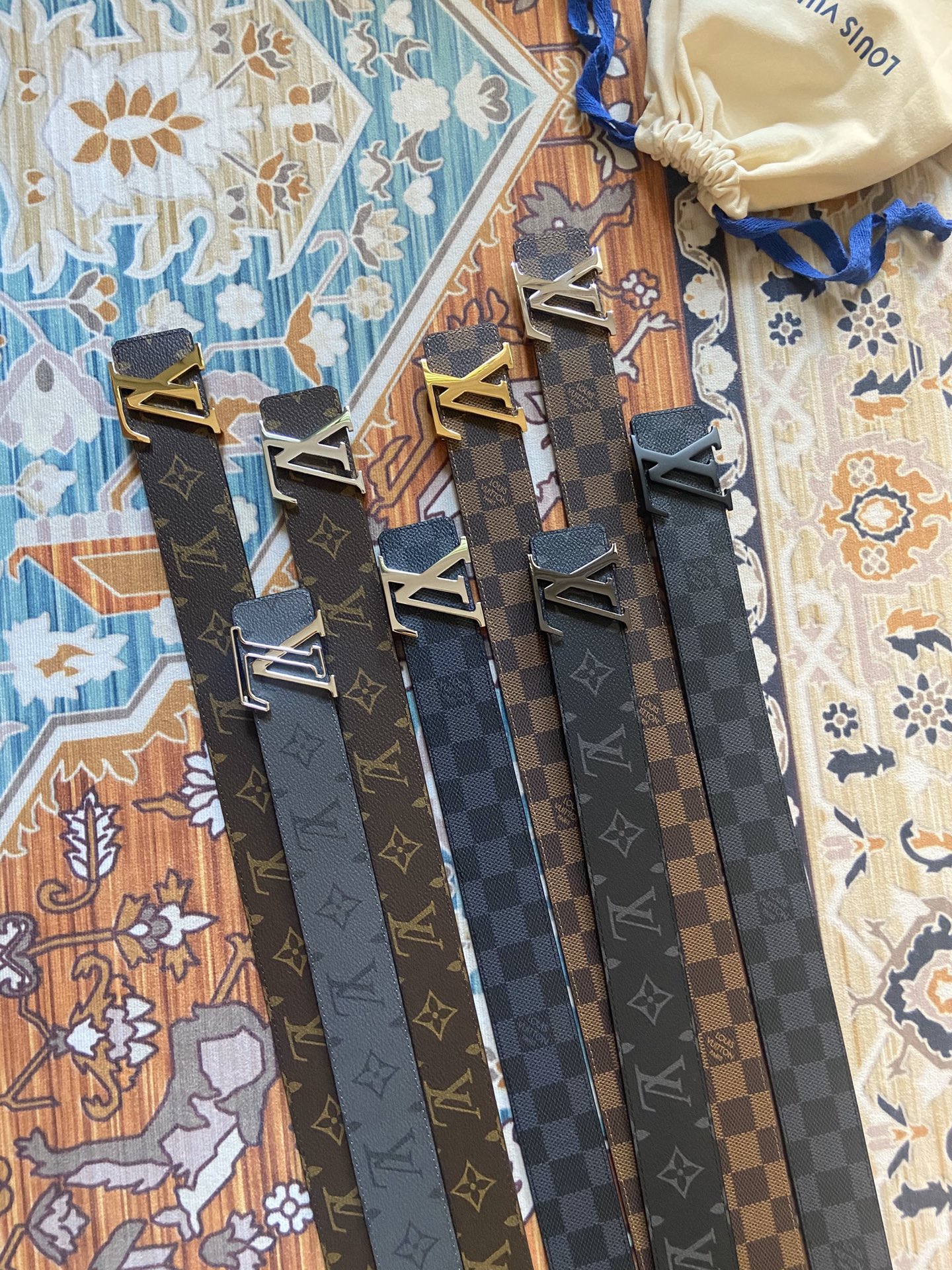 Louis Vuitton LOUIS VUITTON 双面腰带 永不过时