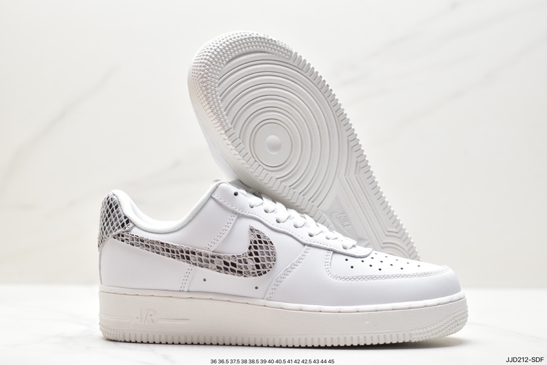 130 耐克Nike Air Force 1 Low 空军一号低帮百搭休闲运动板鞋 DV7762-300