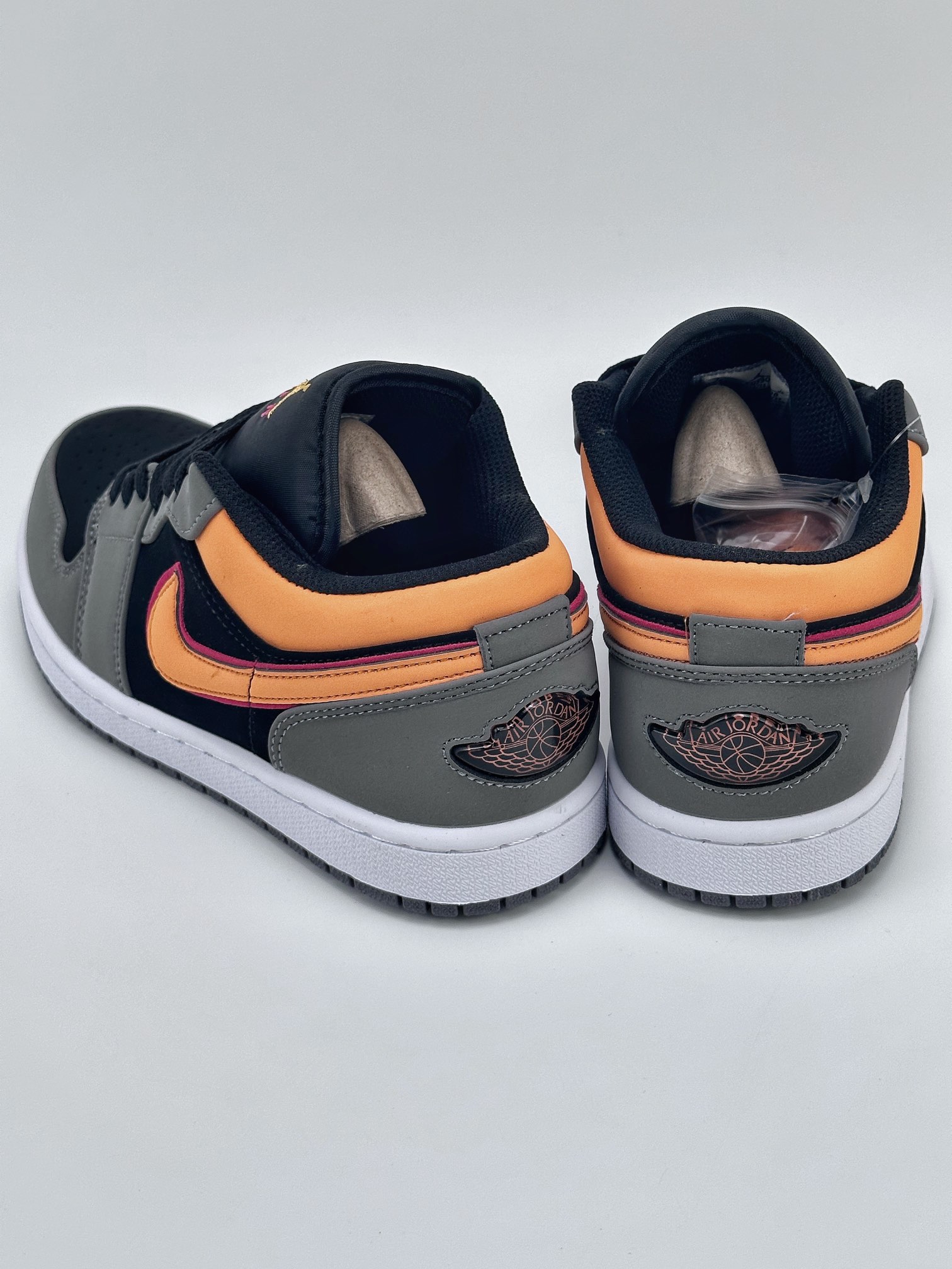 200 Air Jordan 1 Low 灰黄 FN7308-008