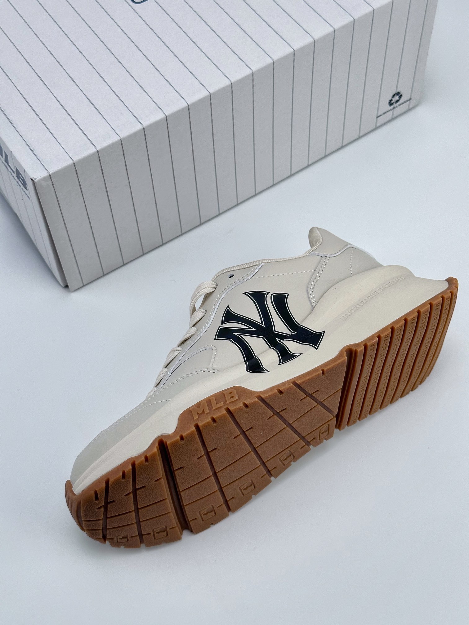 NY Yankees x MLB Chunky Runner Basic thick-soled daddy thick-soled casual sports jogging shoes 3ASHCRB3N