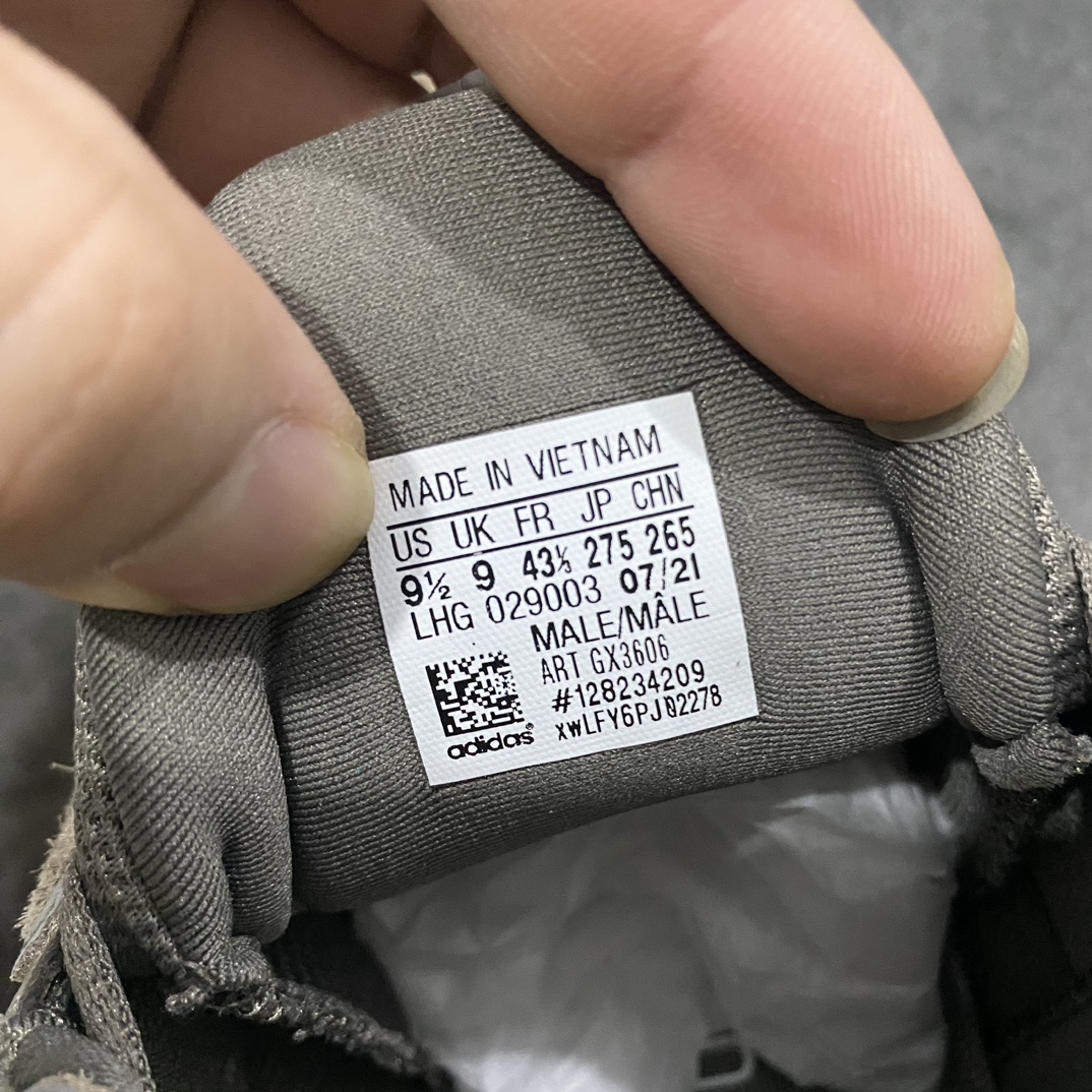 纯原版Yeezy500ClayBro