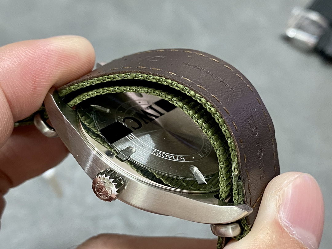 IWC M+万国马克十八飞行员腕錶“致敬馬克十一”特別版IW327007
