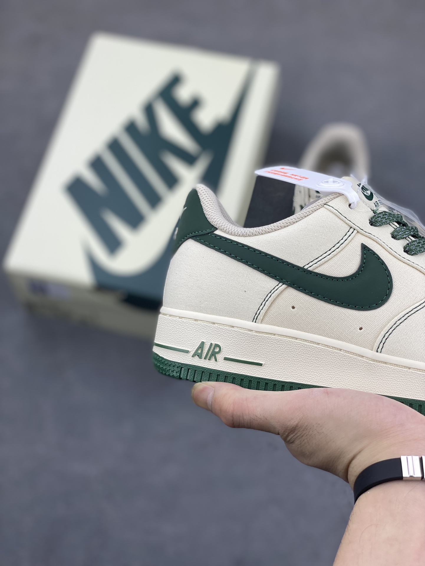 Nike Air Force 1 Low '07 'Full Stars' Casual Sneakers - Green/White 6 i1691188343 3467 4