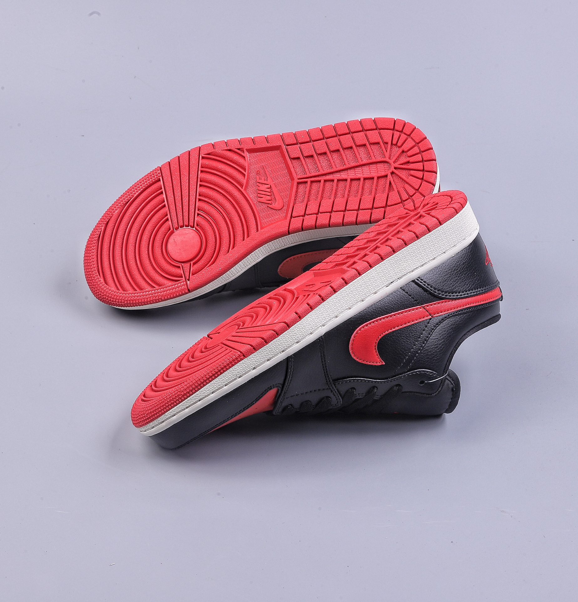 200 Air Jordan 1 Low "Bred Sail"黑红 DC0774-061