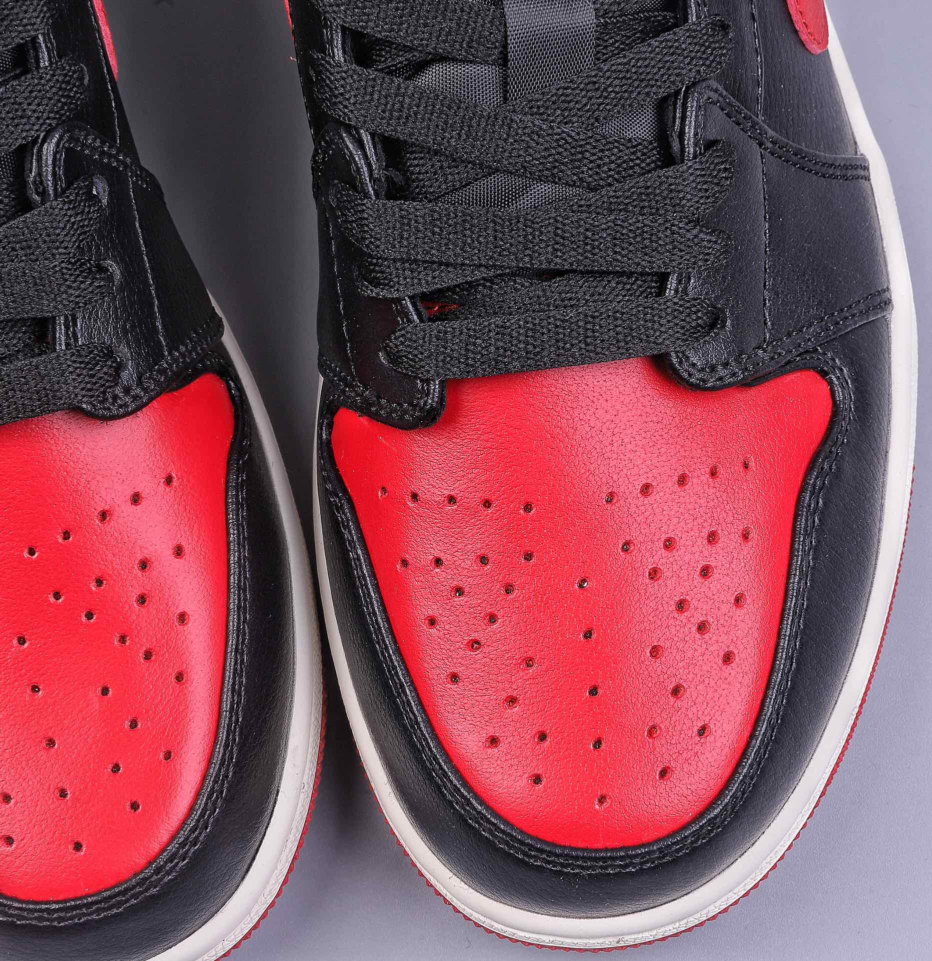 200 Air Jordan 1 Low "Bred Sail"黑红 DC0774-061