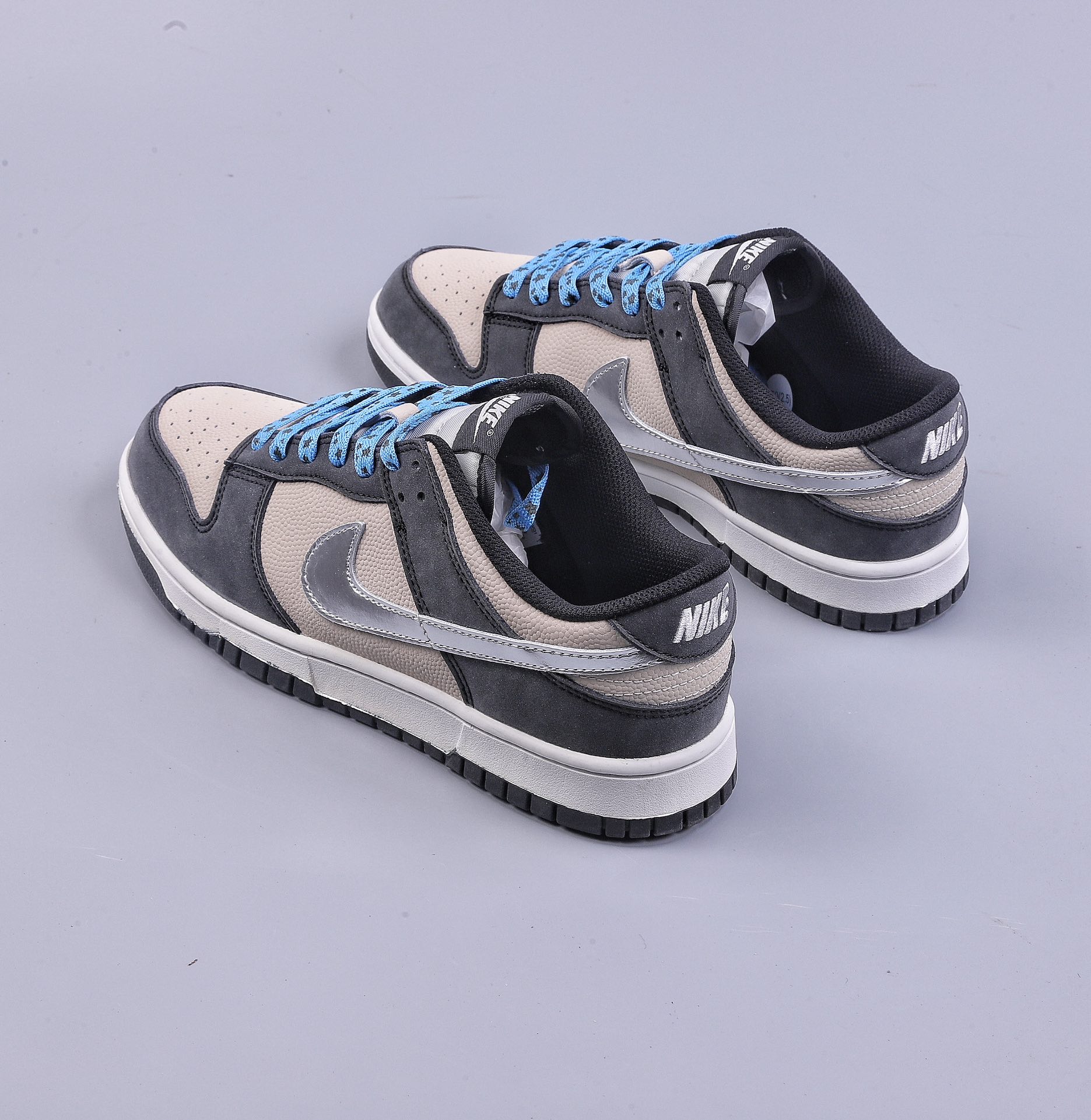 220 H Nike Dunk Low 黑篮 DZ4712-001