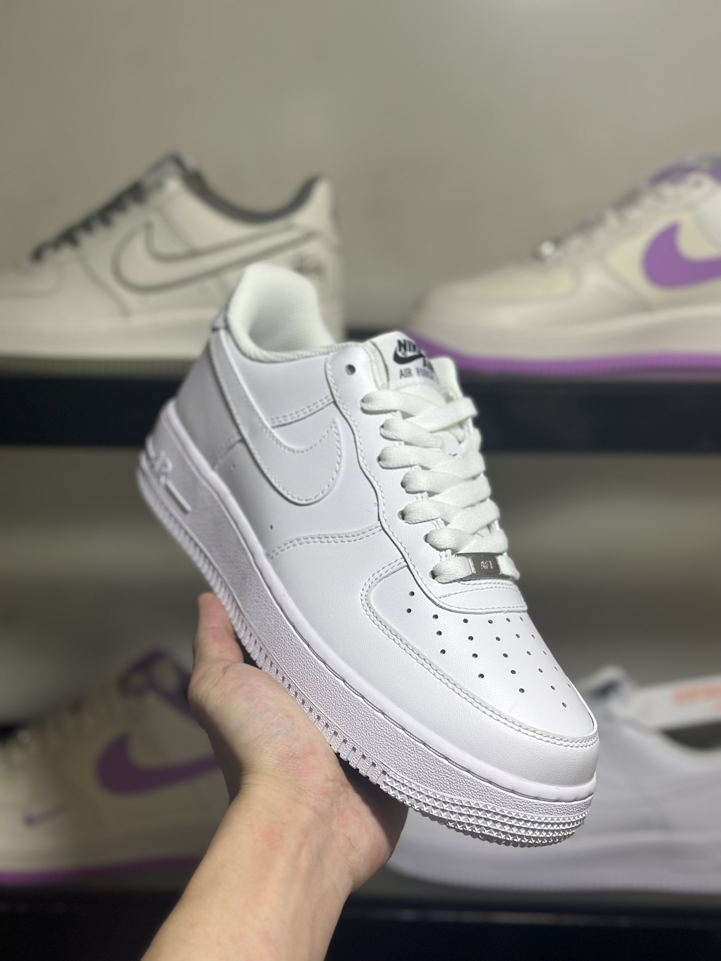 NikeAirForce1LowFl