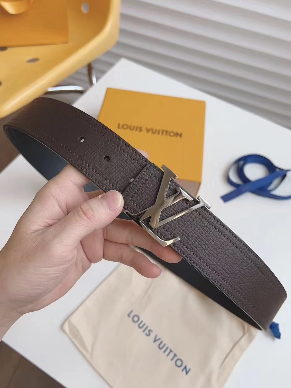 High-End Imported Leather Belts: Quality, Style, and Elegance - 图片 2