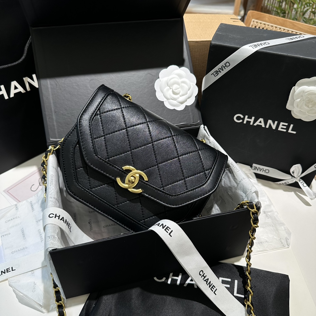 Chanel Sacs À Selle Vintage Peu importe