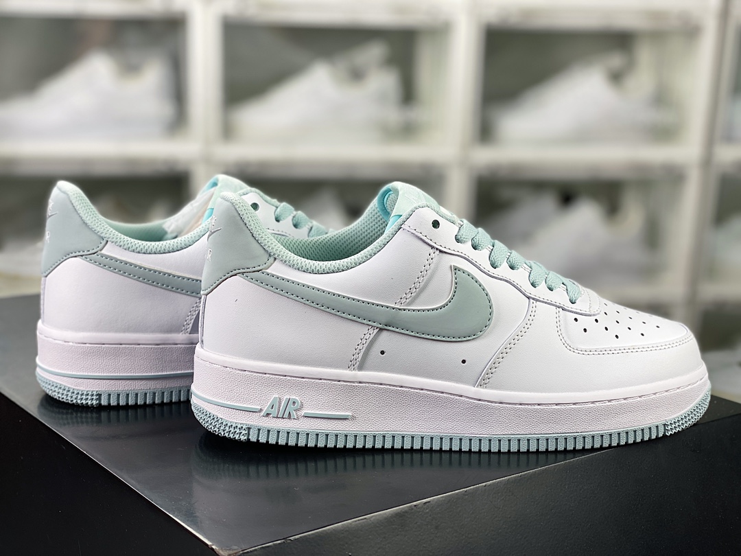 200 Air Force 1’07 Low"White/Mint 3M"空军一号经典低帮板鞋“皮革白香草薄荷绿反光钩子”JX2696-853